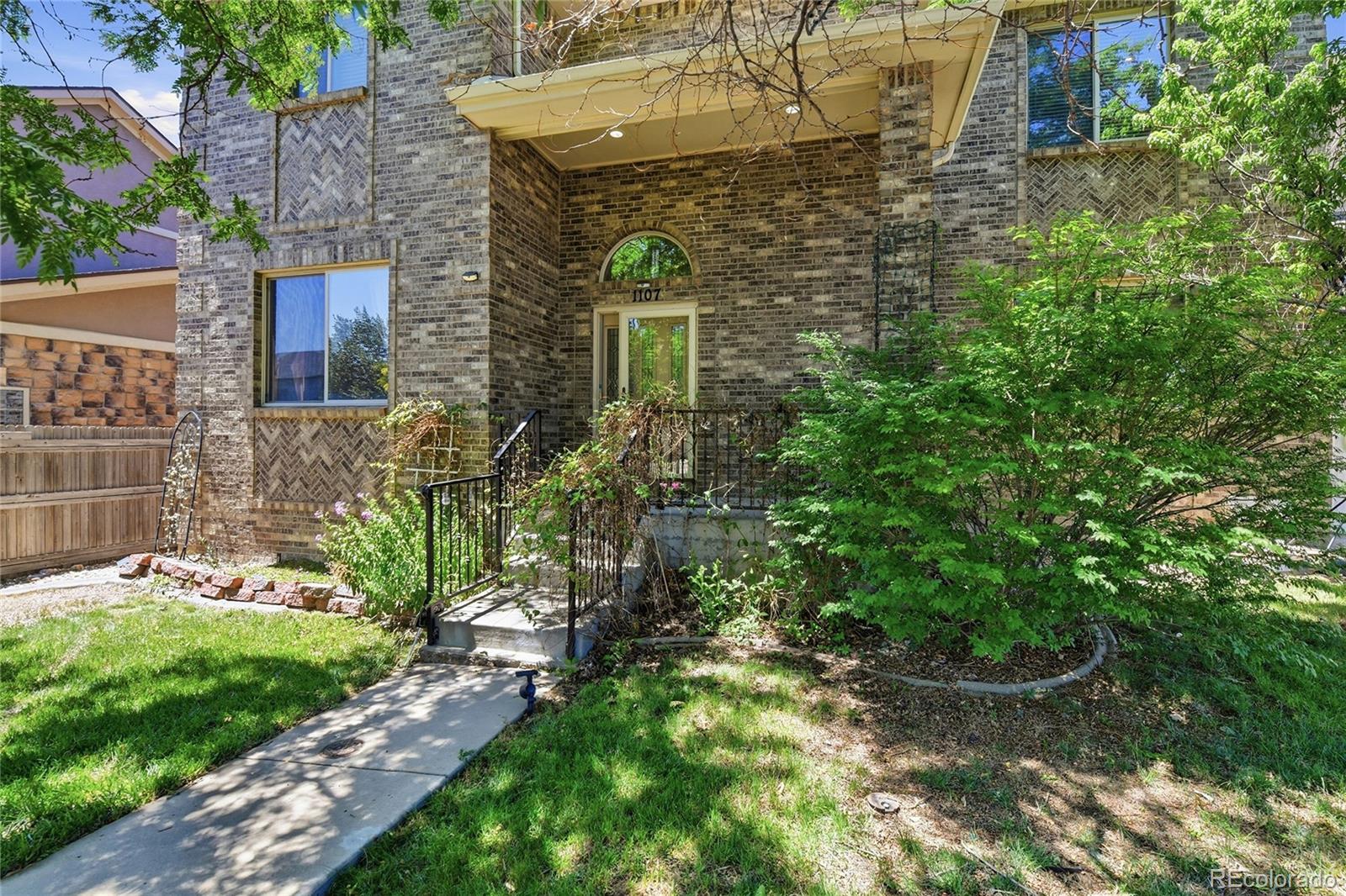 1107 S Ammons St, Lakewood, CO 80232