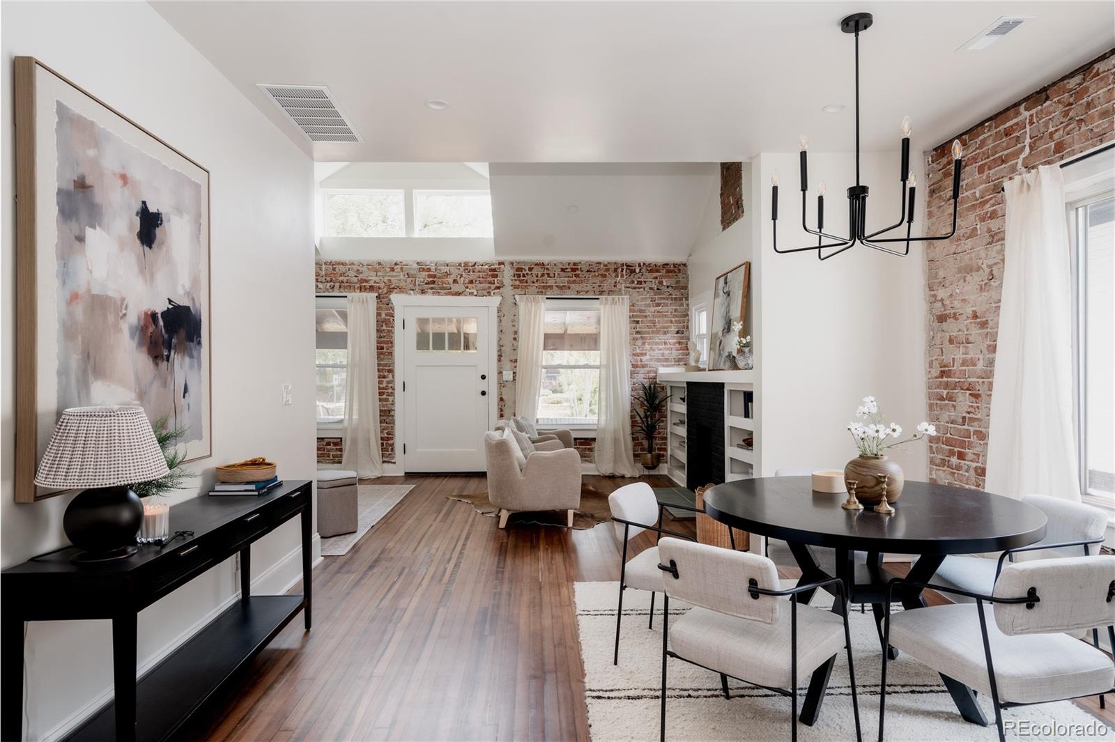 3323 Josephine St, Denver, CO 80205