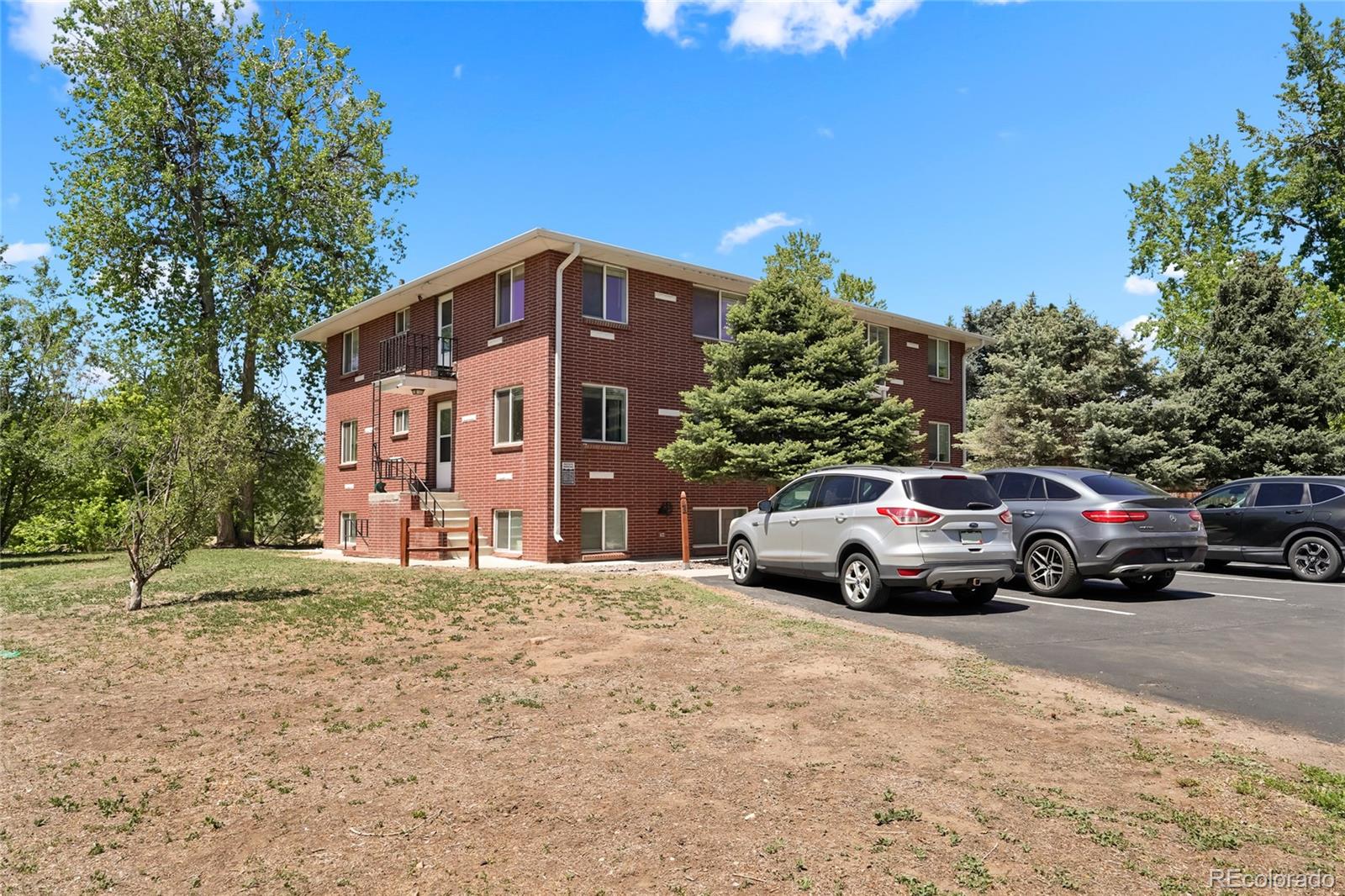 5955 Yukon St, Arvada, CO 80004