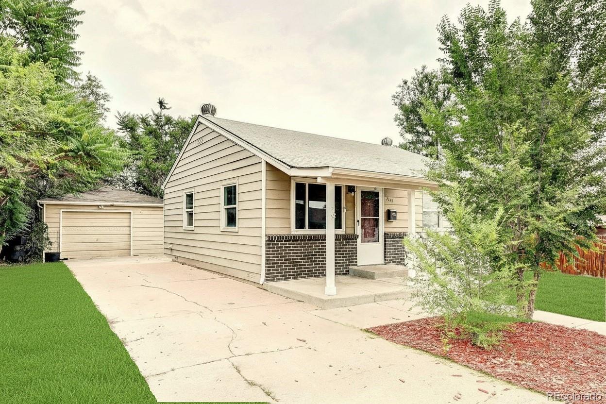 2141 Fir Dr, Thornton, CO 80229