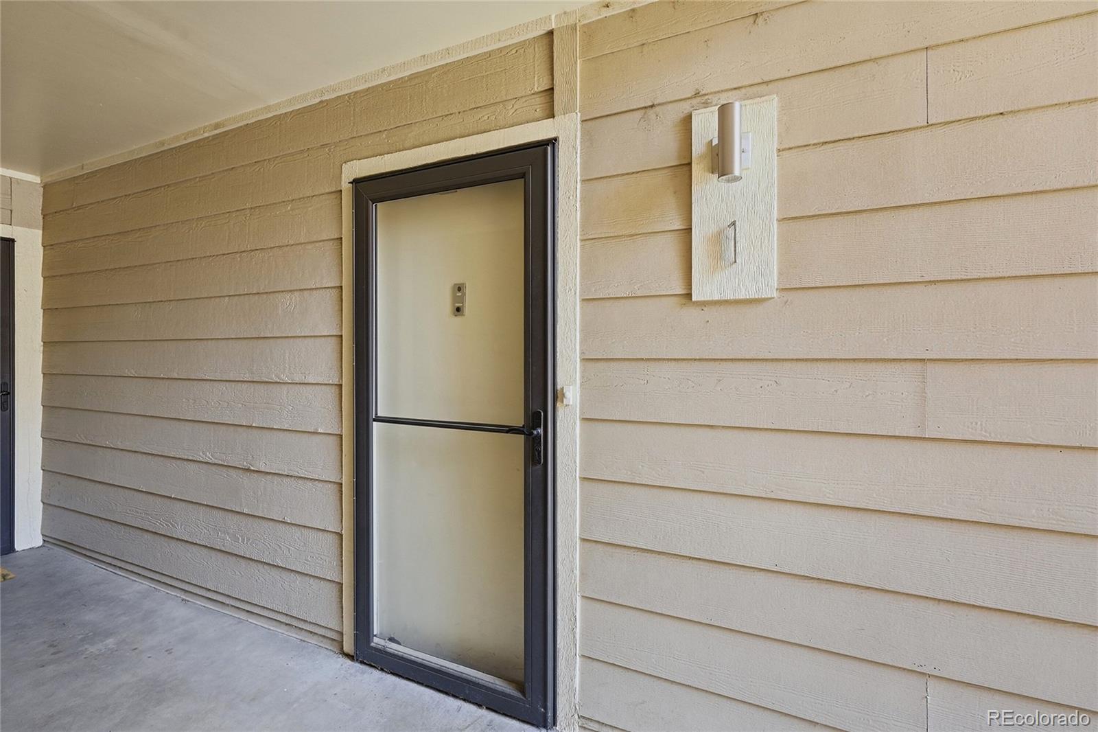 4869 S Dudley St, Littleton, CO 80123