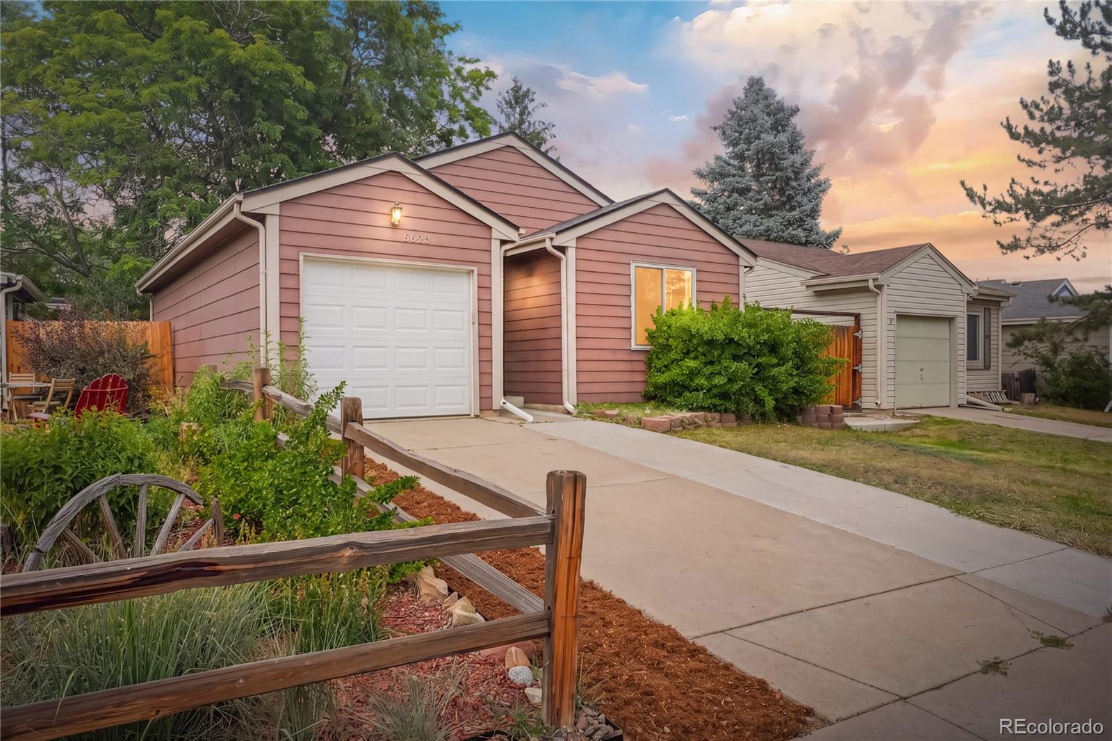 5623 W 76th Dr, Arvada, CO 80003