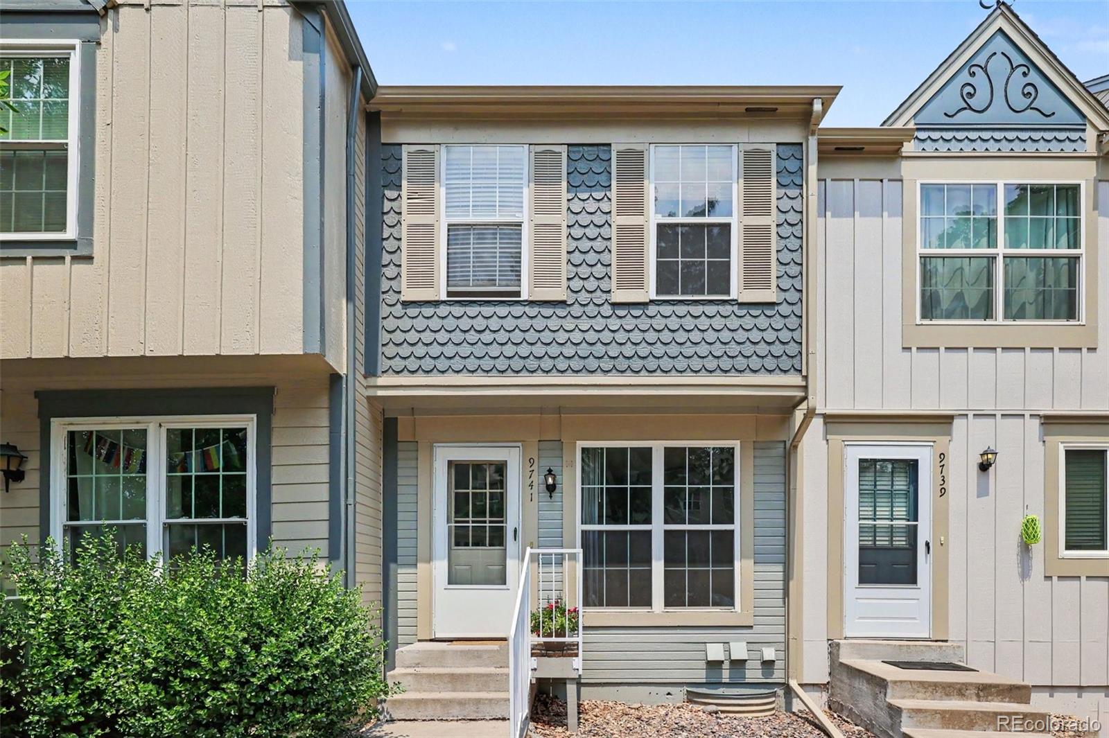 9741 W Cornell Pl, Lakewood, CO 80227