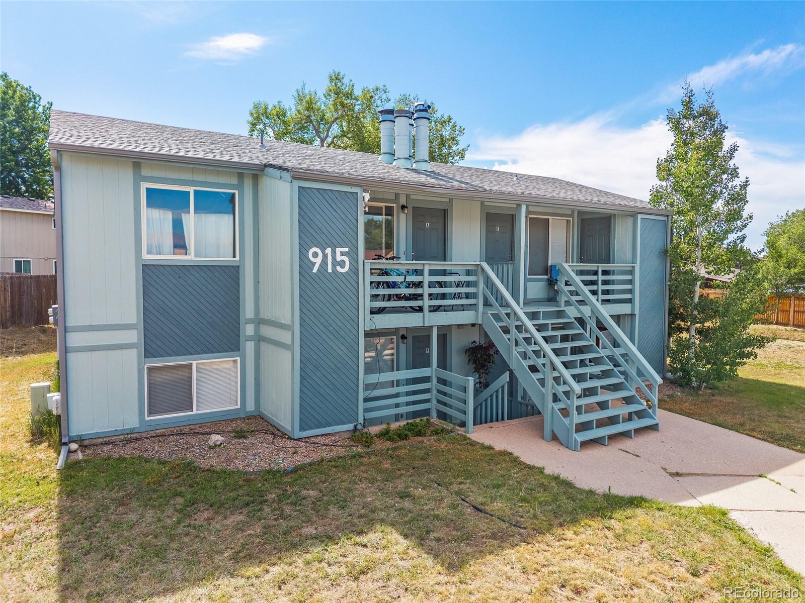 915 Hathaway Dr, Colorado Springs, CO 80915