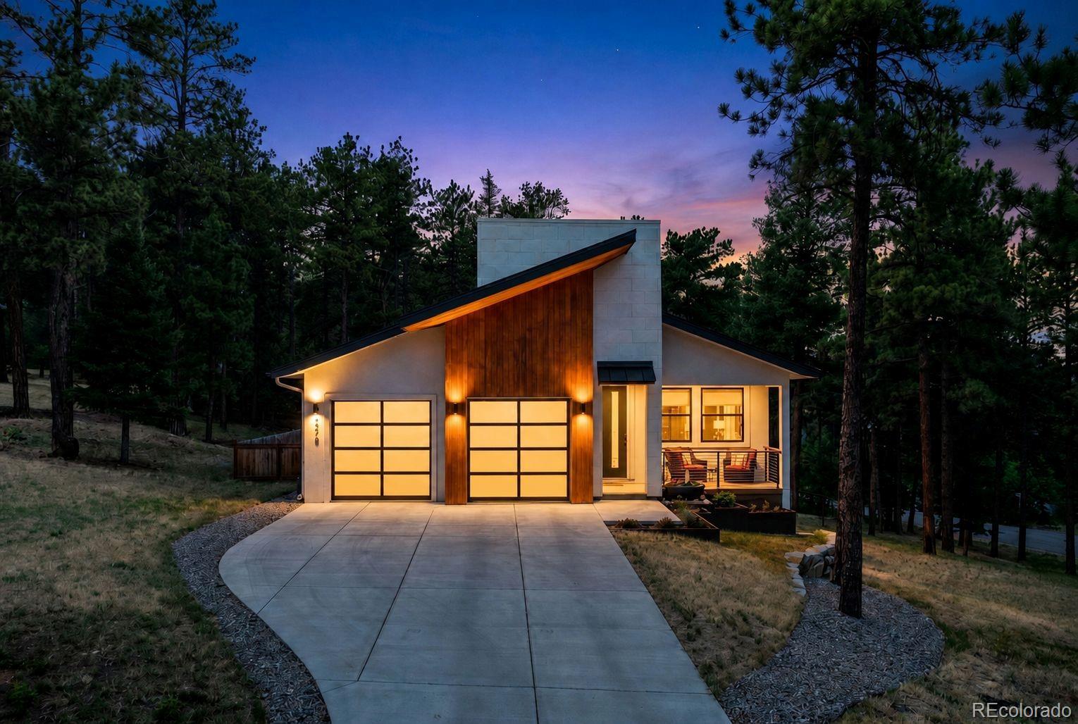 4579 Cheyenne Dr, Larkspur, CO 80118