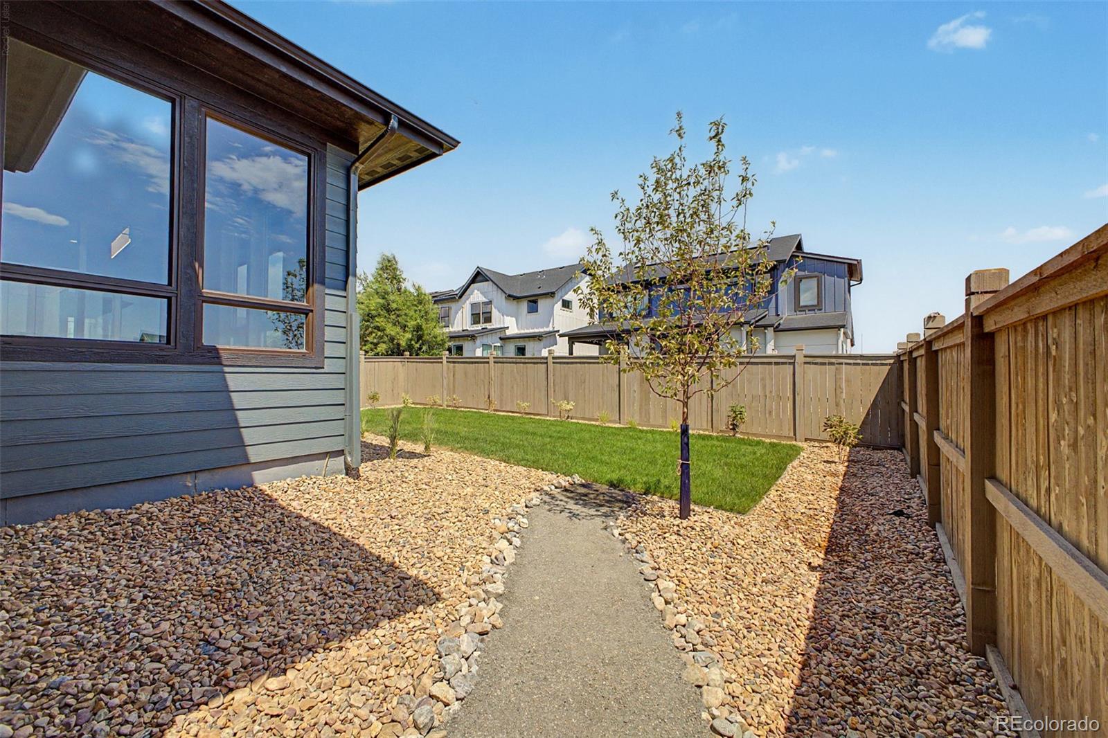 5612 Wheaton Ave, Longmont, CO 80503