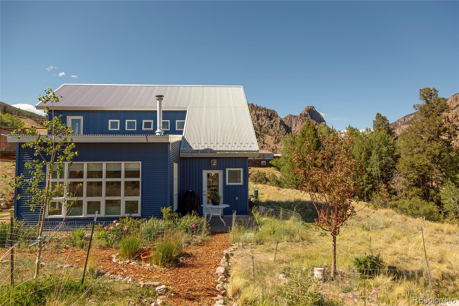 301 Rue La Fong Ln, Creede, CO 81130