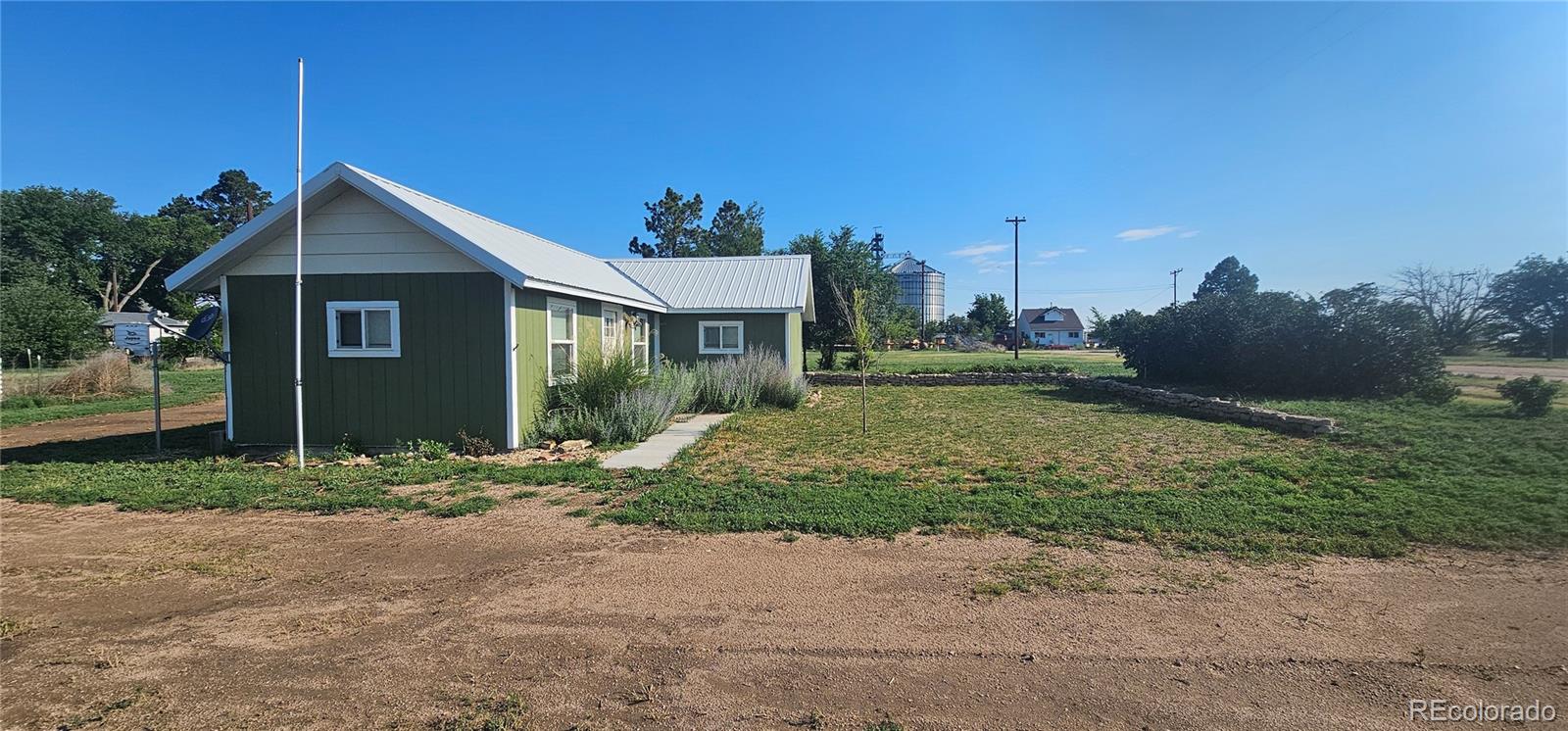 105 Iowa Ave, Seibert, CO 80834