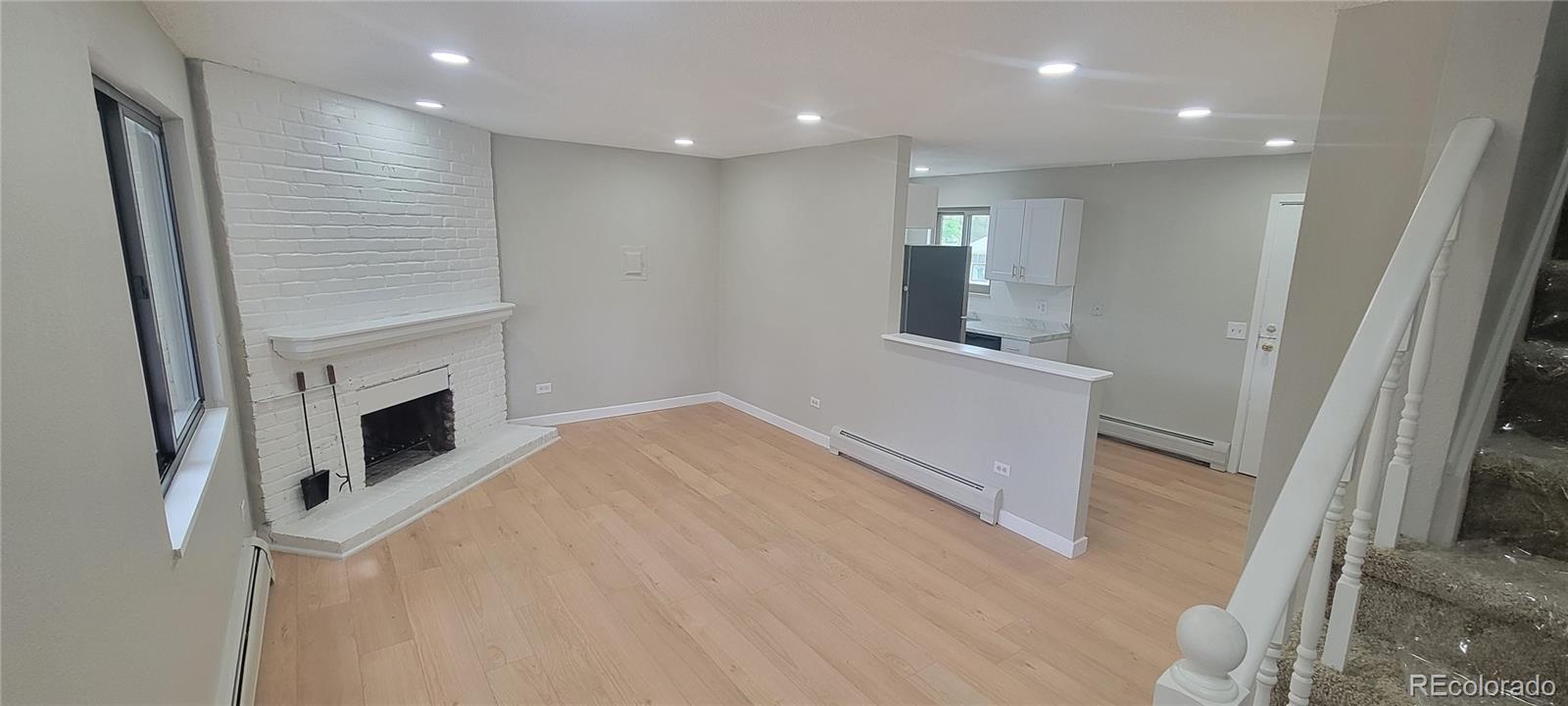 2700 S Holly St #206, Denver, CO 80222