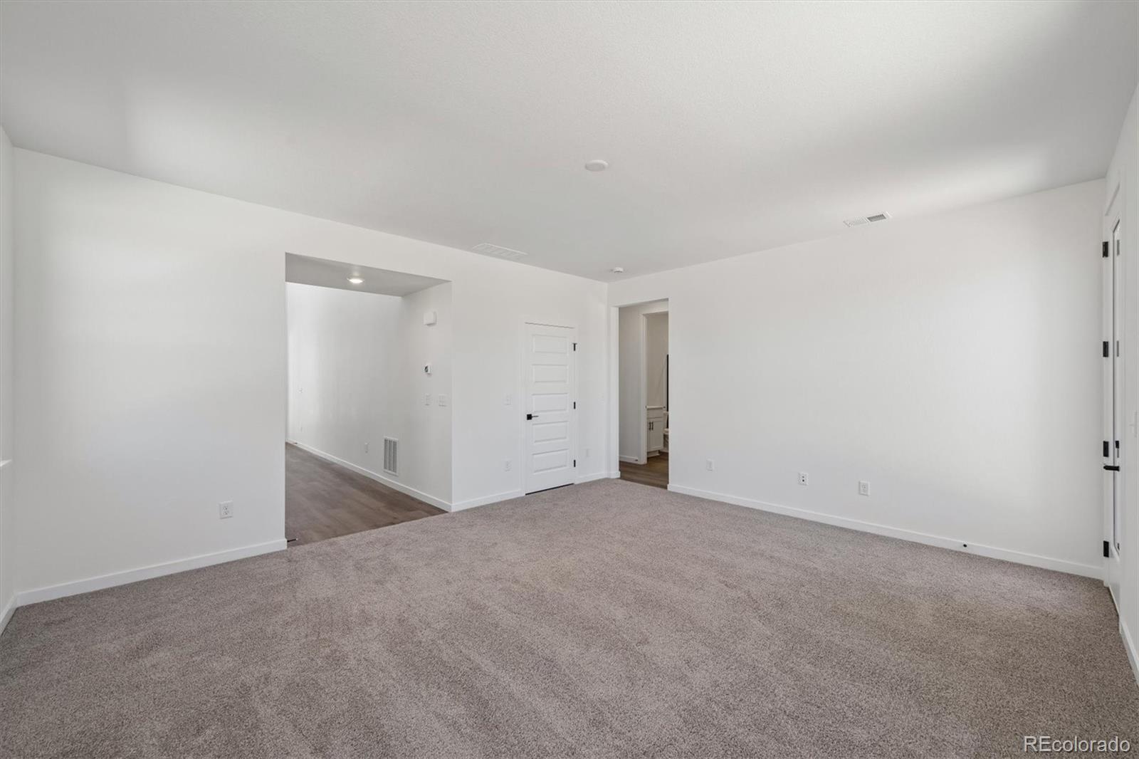 5781 S De Gaulle Ct Pl, Aurora, CO 80016