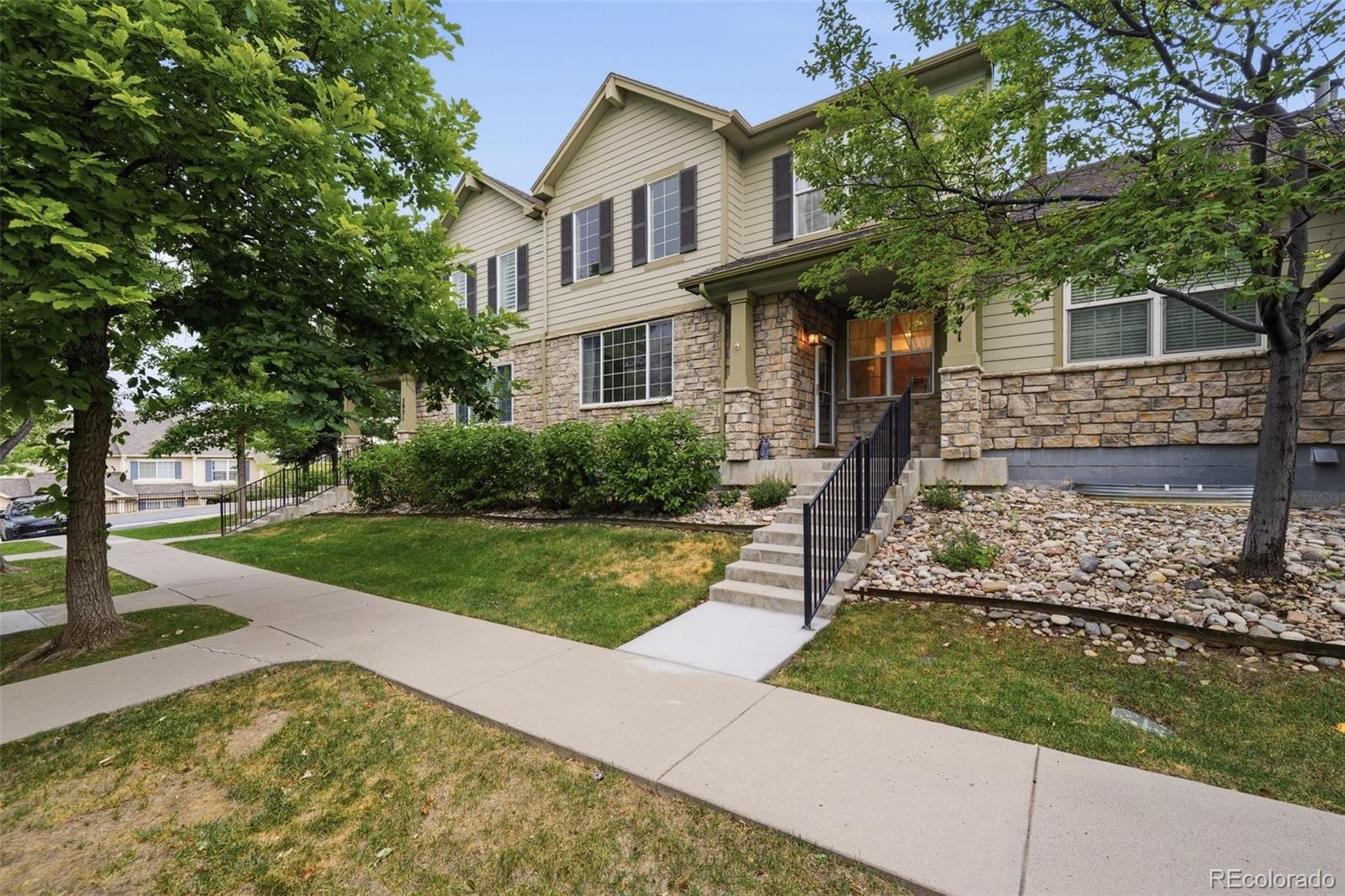 5941 S Wright Ct, Littleton, CO 80127
