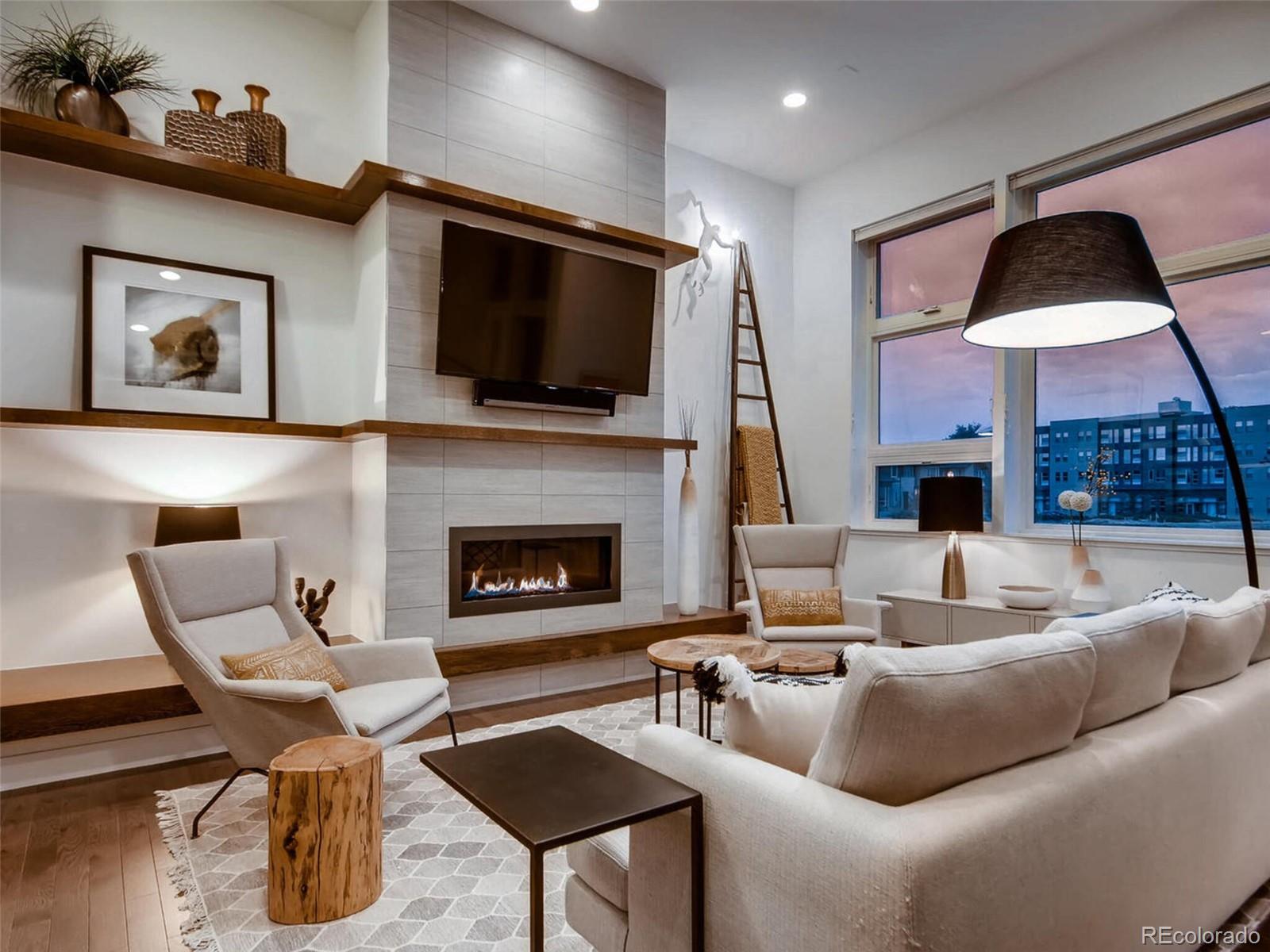 6739 E Lowry Blvd, Denver, CO 80230