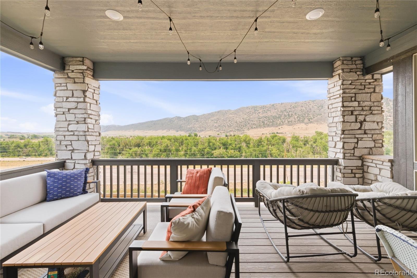15736 W Girard Ave, Morrison, CO 80465