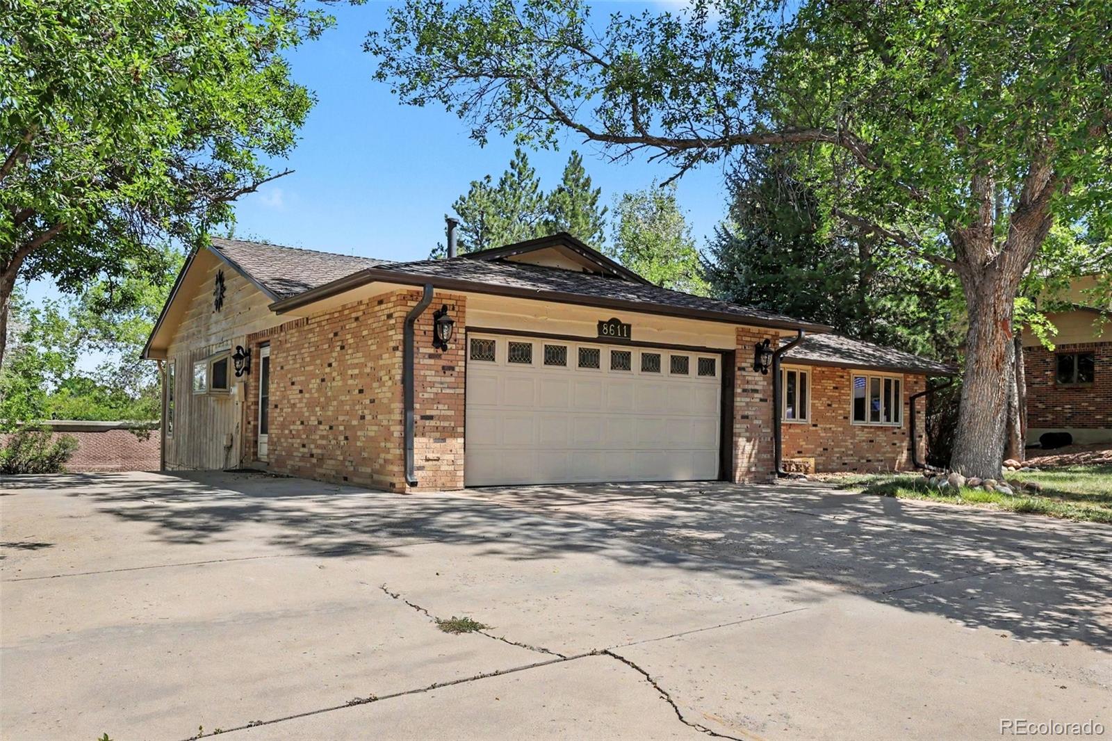 8611 W 71st Cir, Arvada, CO 80004