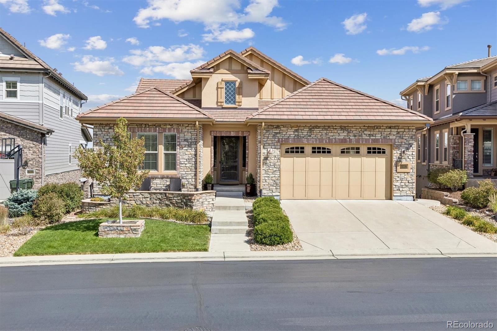 10662 Skydance Dr, Highlands Ranch, CO 80126