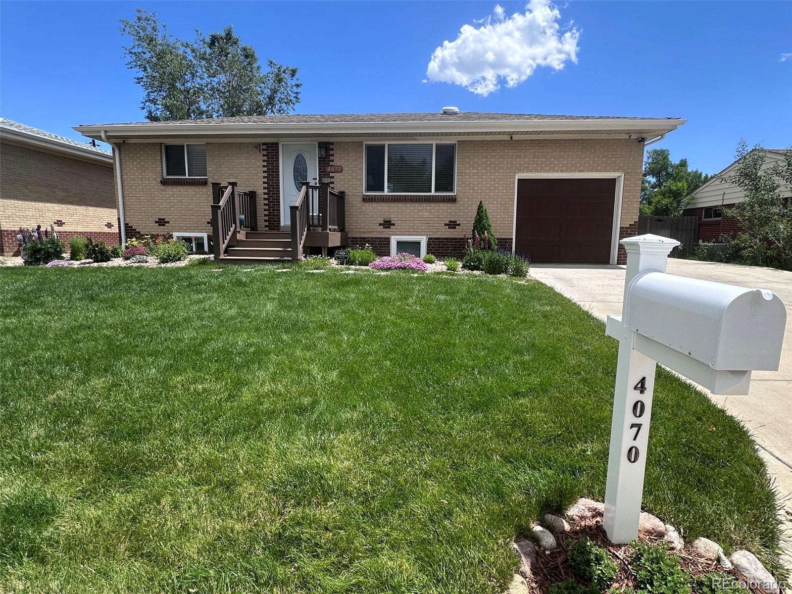 4070 Moore St, Wheat Ridge, CO 80033