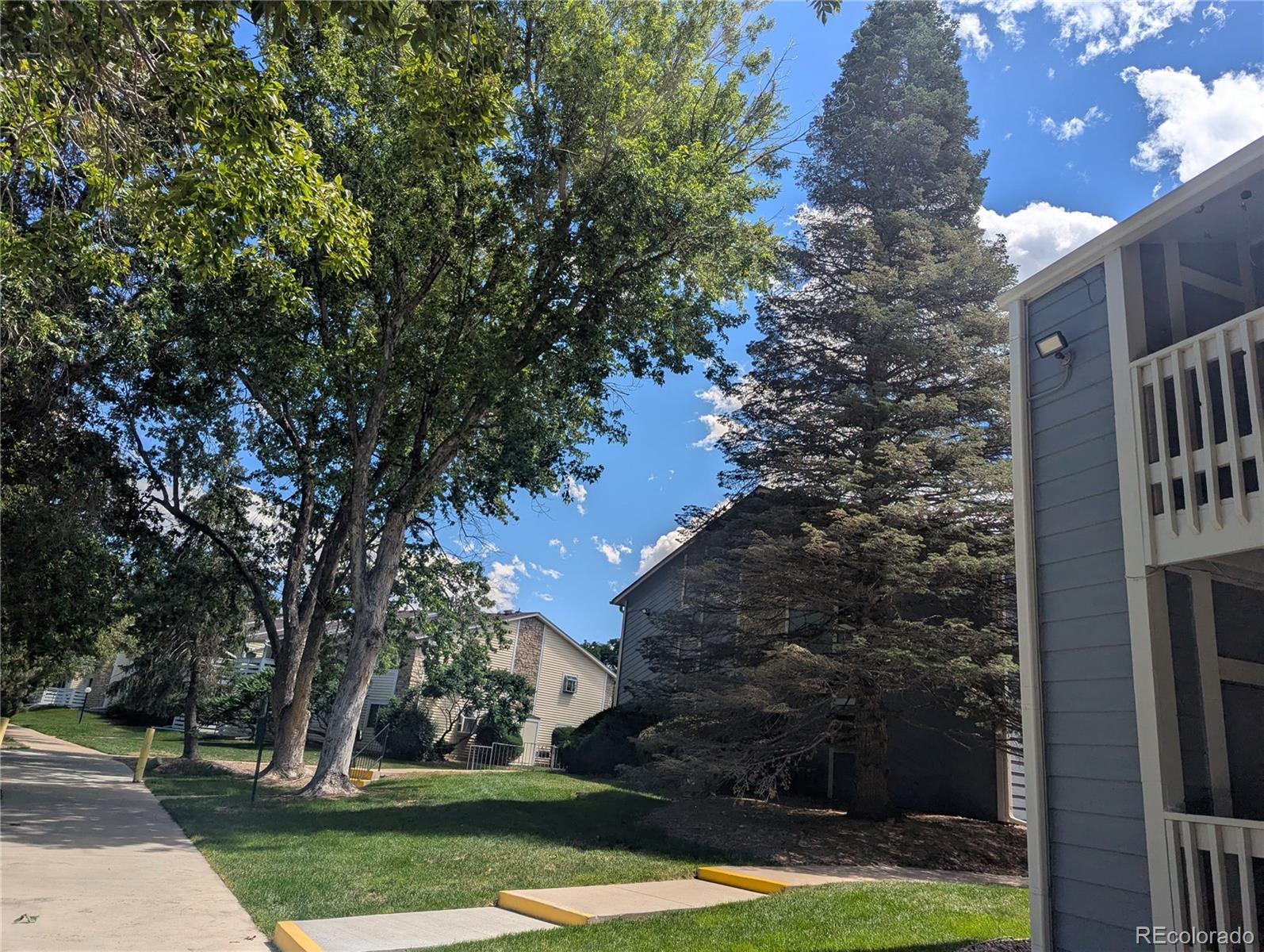 8335 Fairmount Dr #3-203, Denver, CO 80247