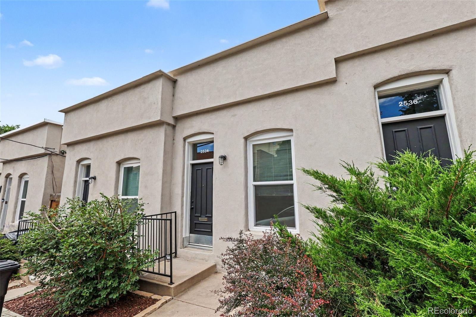 2534 Kensing Ct, Denver, CO 80211