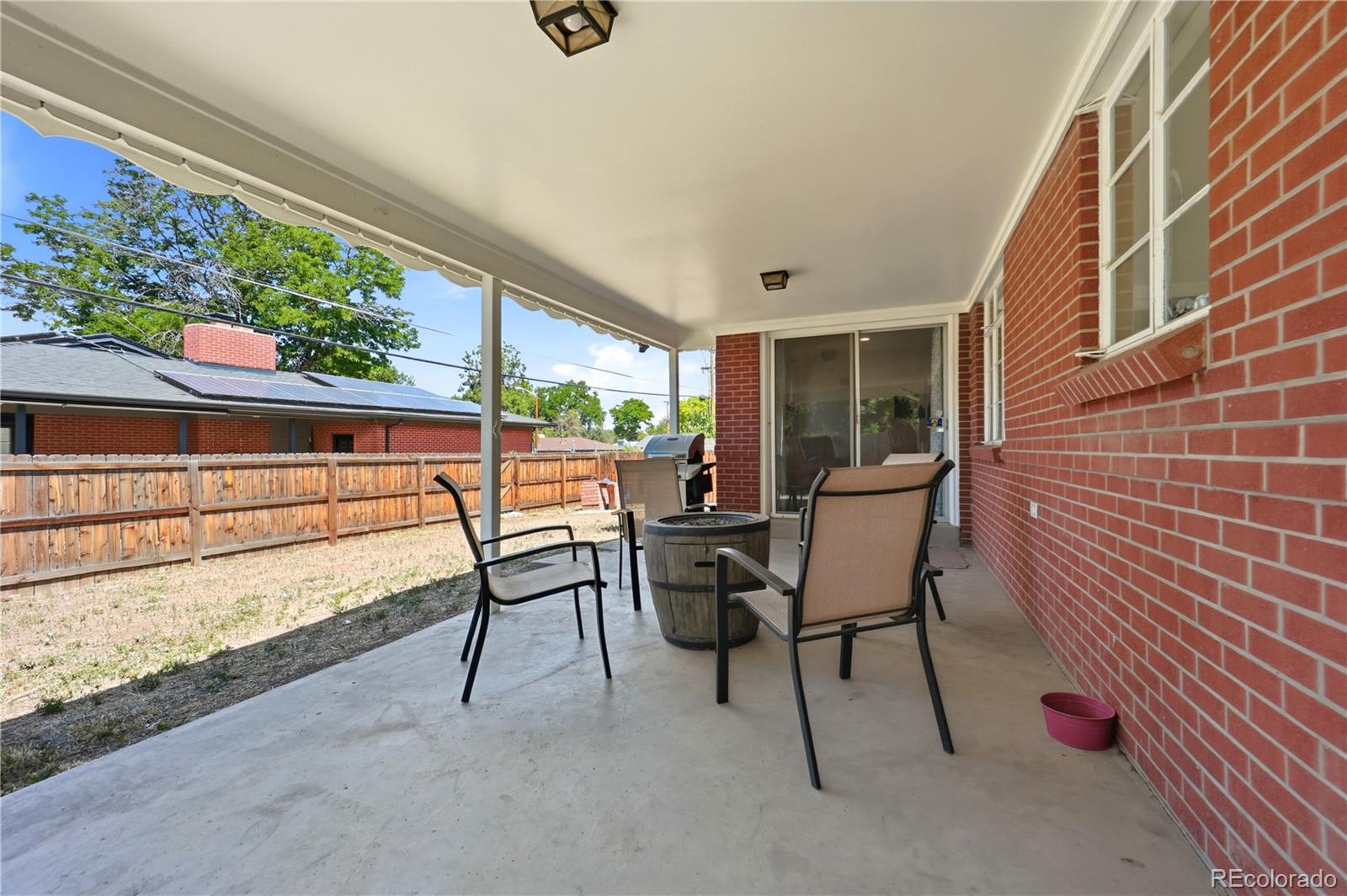361 Newark St, Aurora, CO 80010