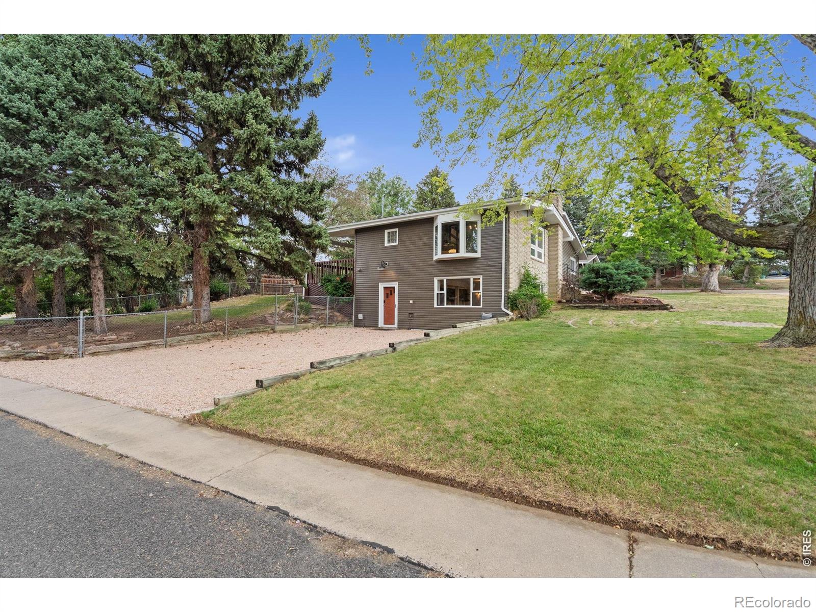 1118 Ridgelawn Dr, Fort Collins, CO 80521