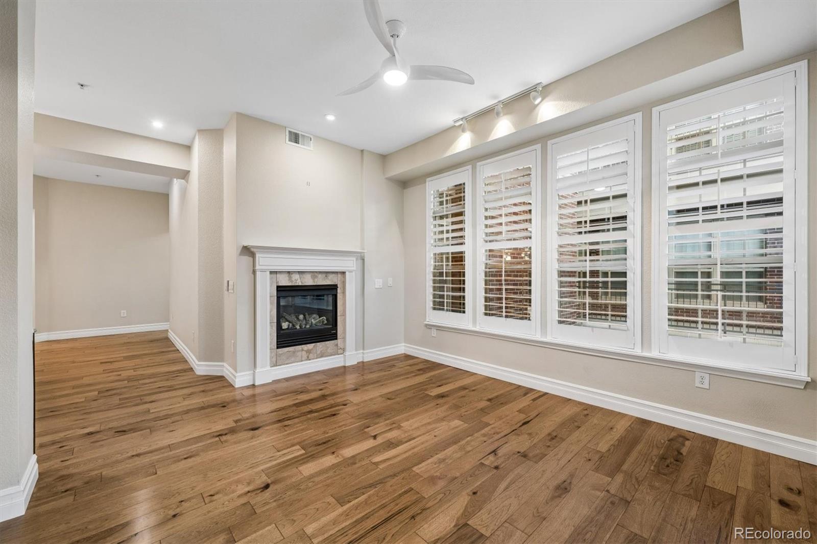 7820 Inverness Blvd #206, Englewood, CO 80112