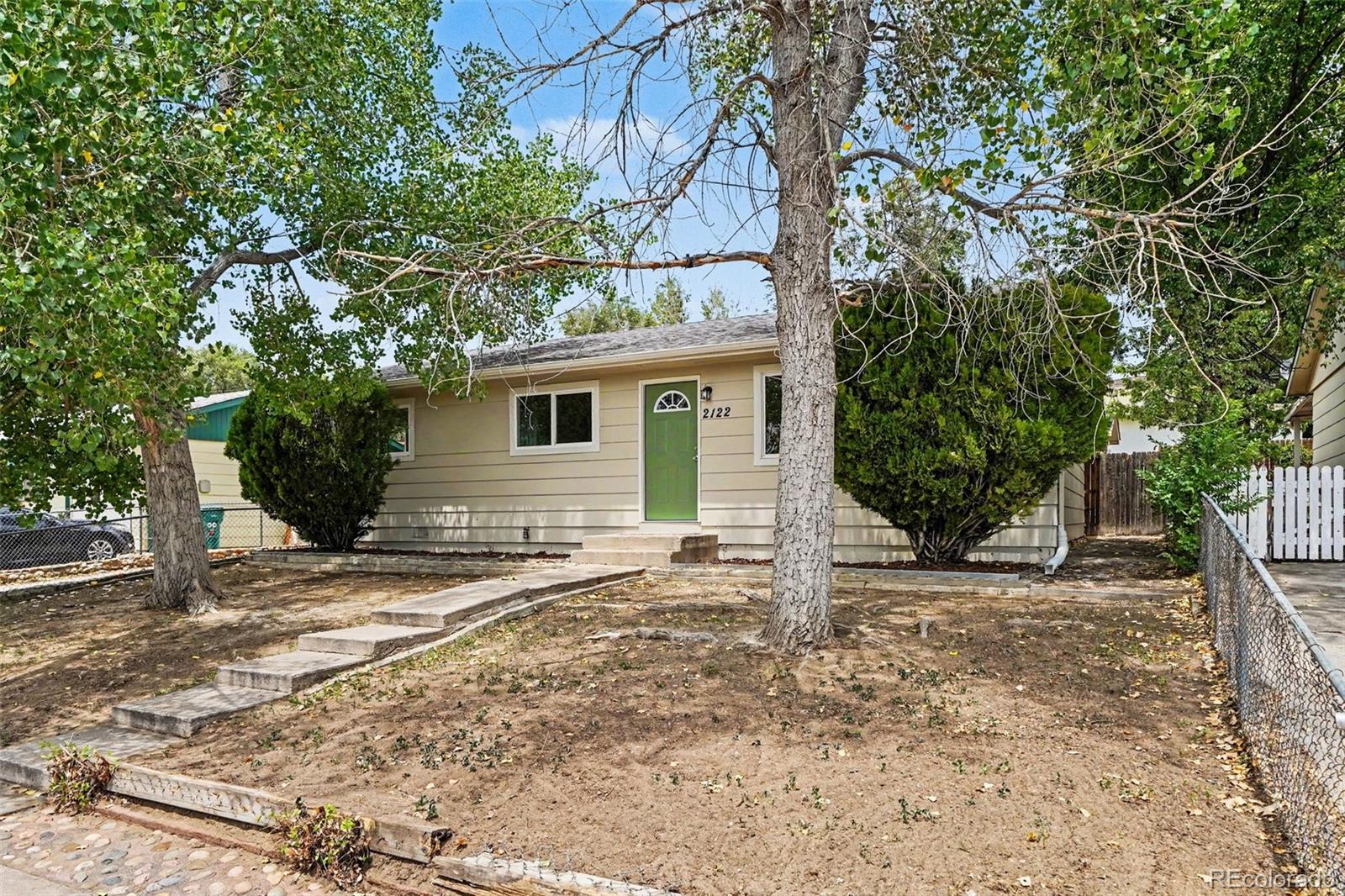 2122 Doniphan Dr, Colorado Springs, CO 80910