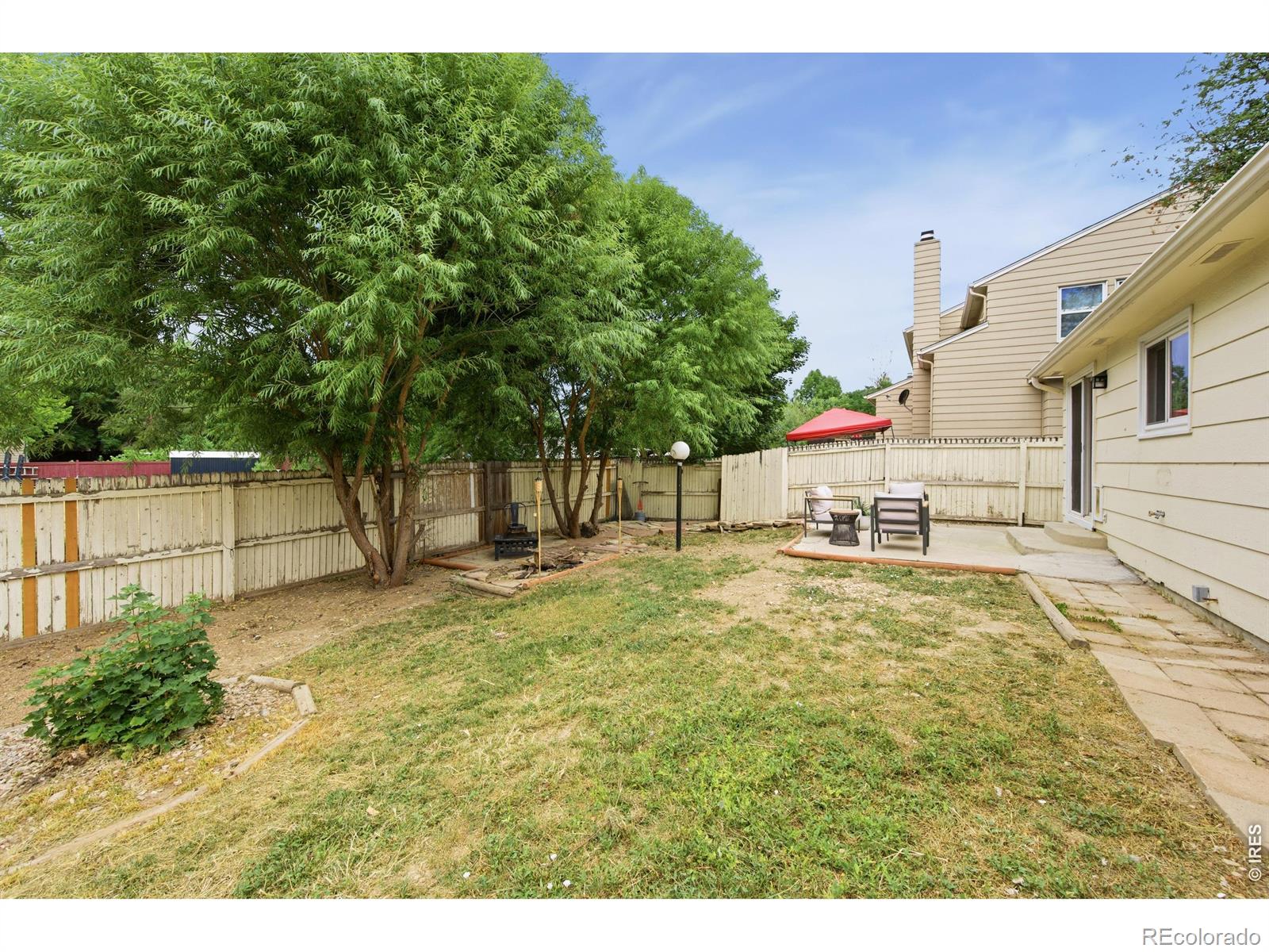 278 E 42nd St, Loveland, CO 80538