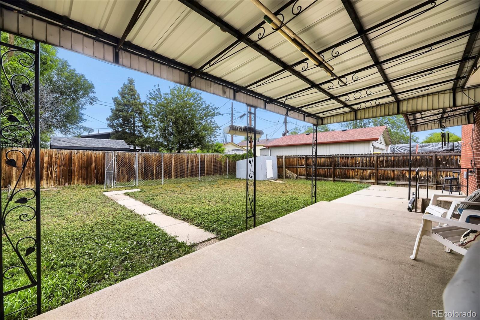 2529 W Mosier Pl, Denver, CO 80219