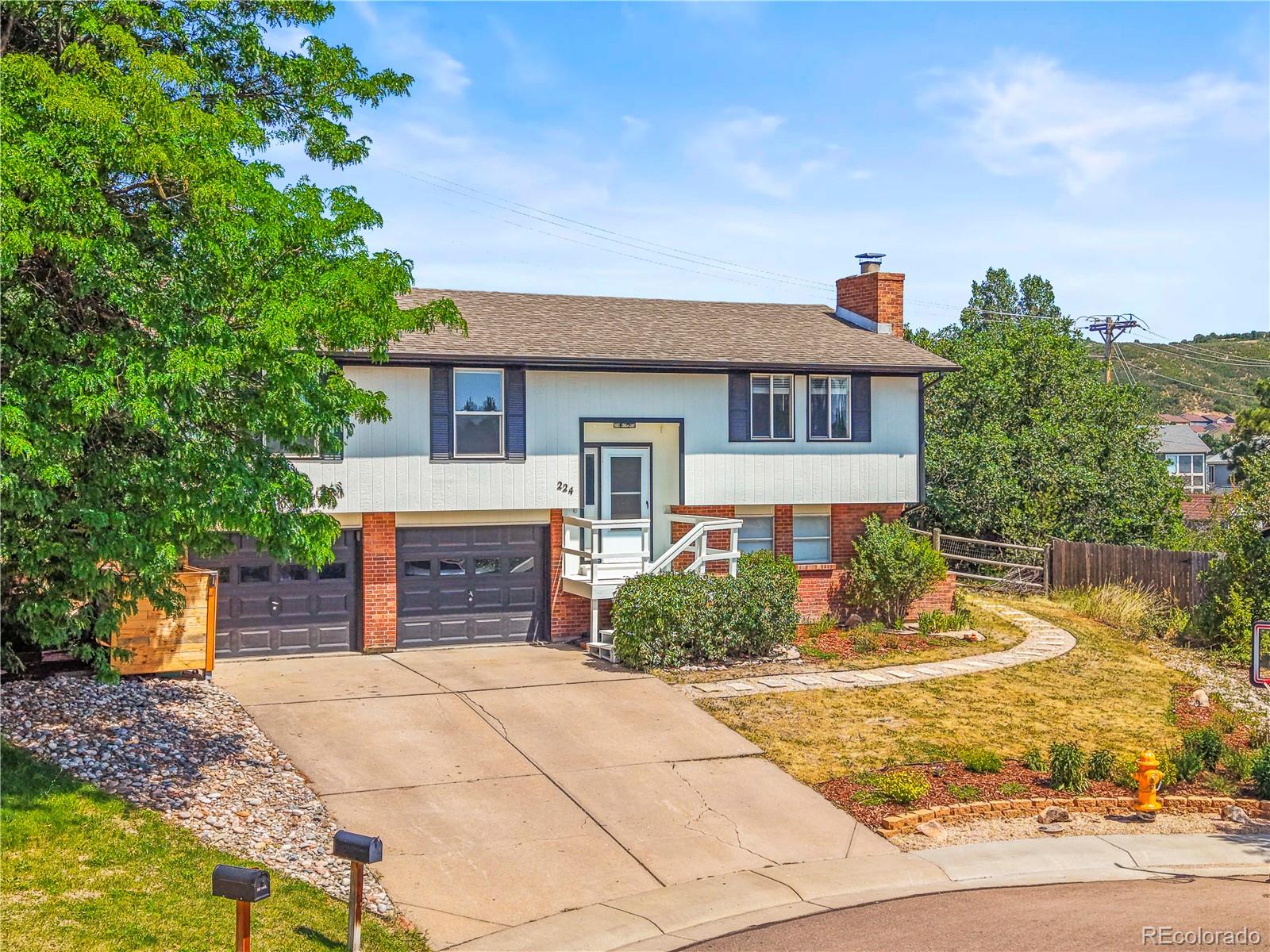 224 Hill Ct, Castle Rock, CO 80104