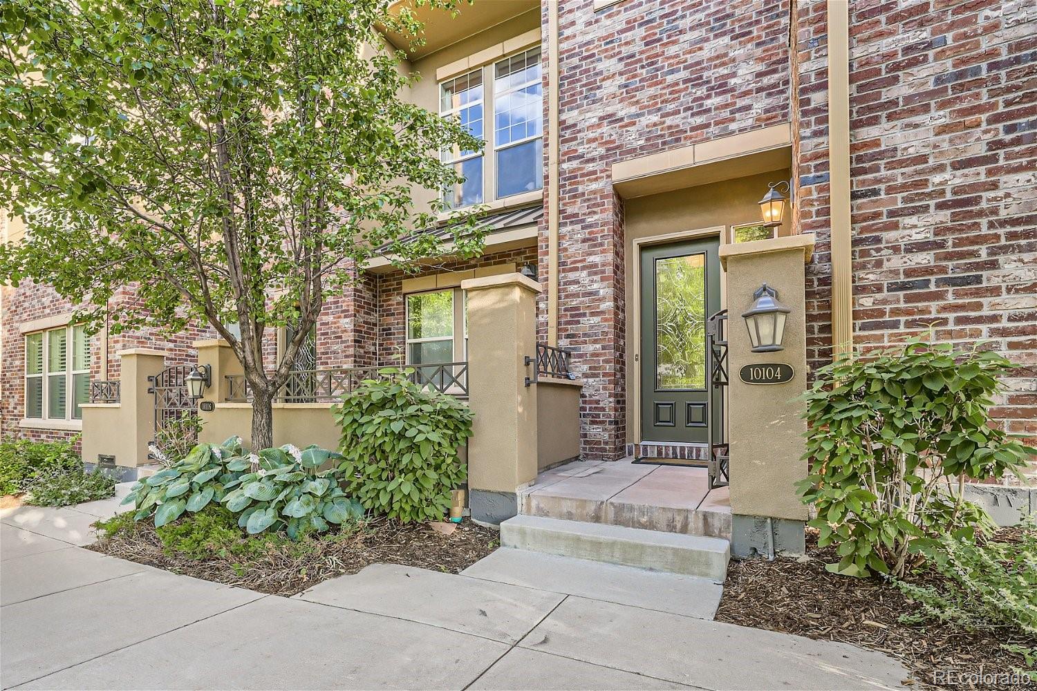 10104 Inverness Main St, Englewood, CO 80112