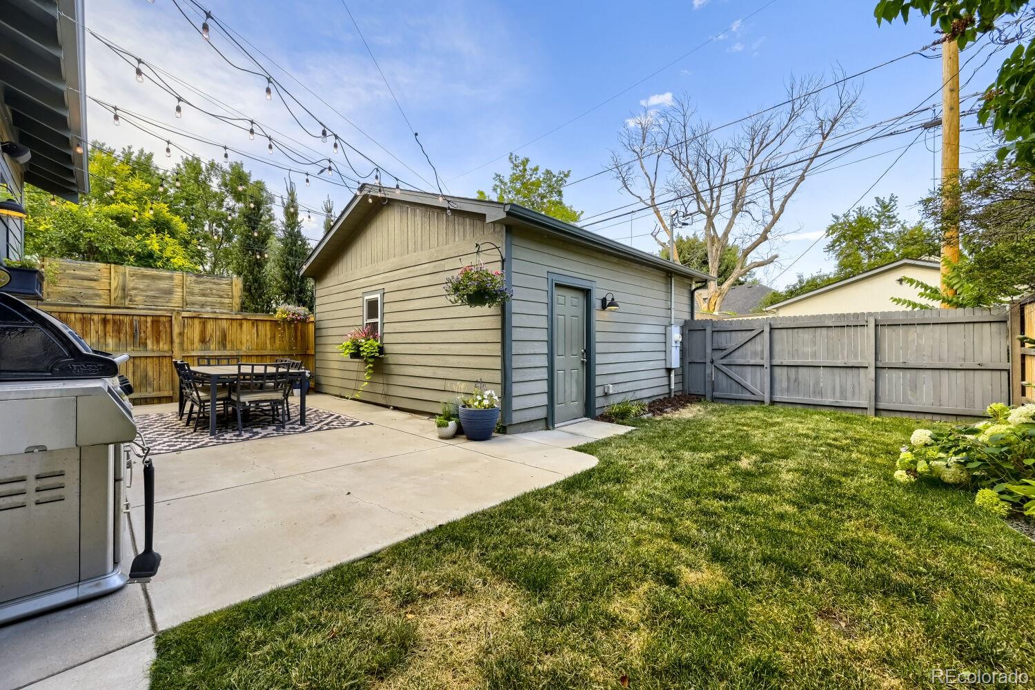 2322 Hudson St, Denver, CO 80207