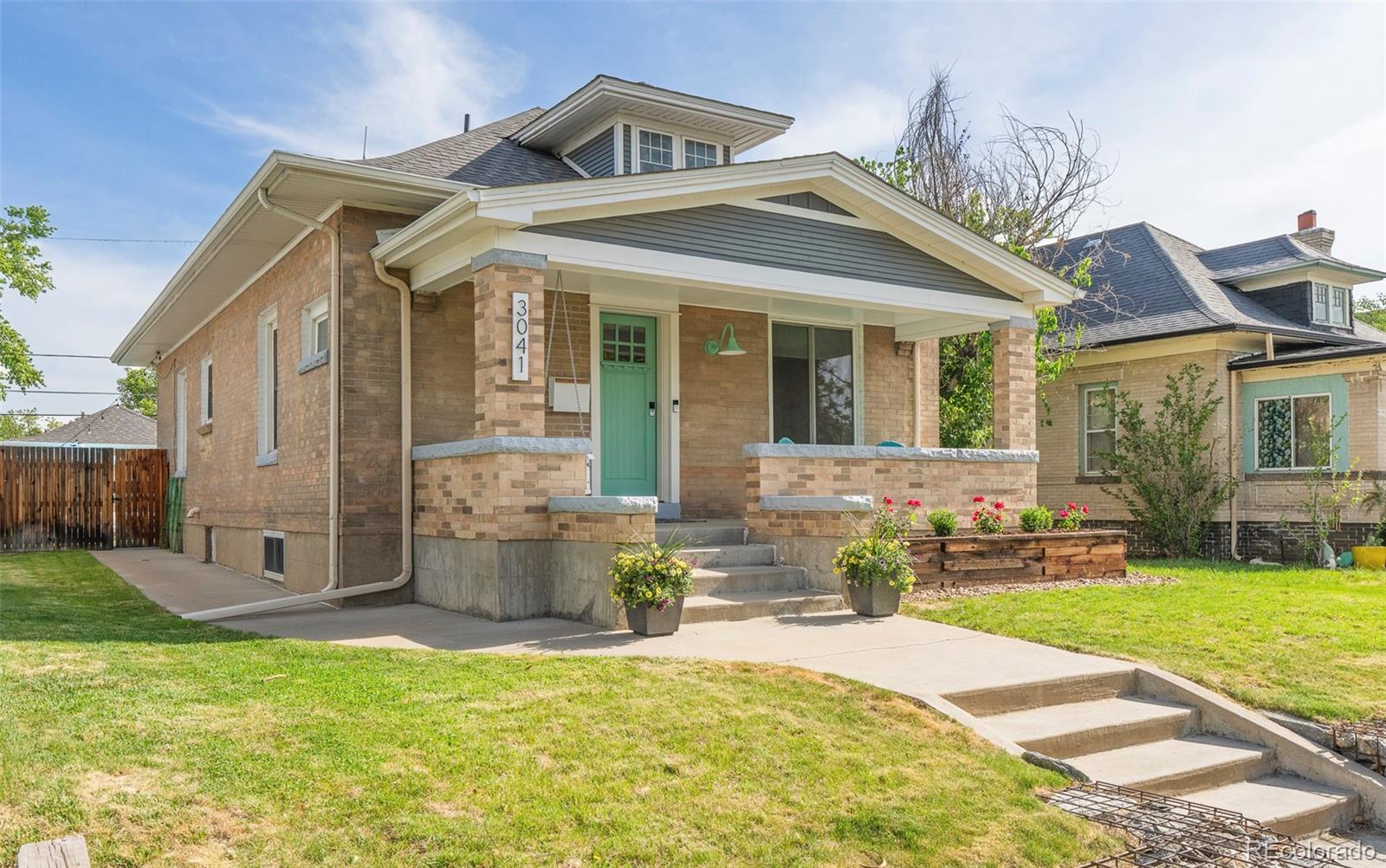 3041 W Clyde Pl, Denver, CO 80211