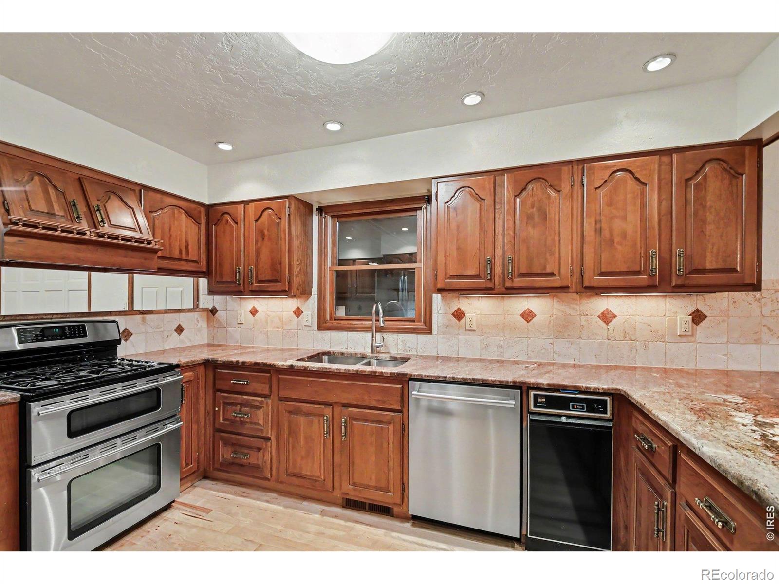 1231 49th Ave Ct, Greeley, CO 80634