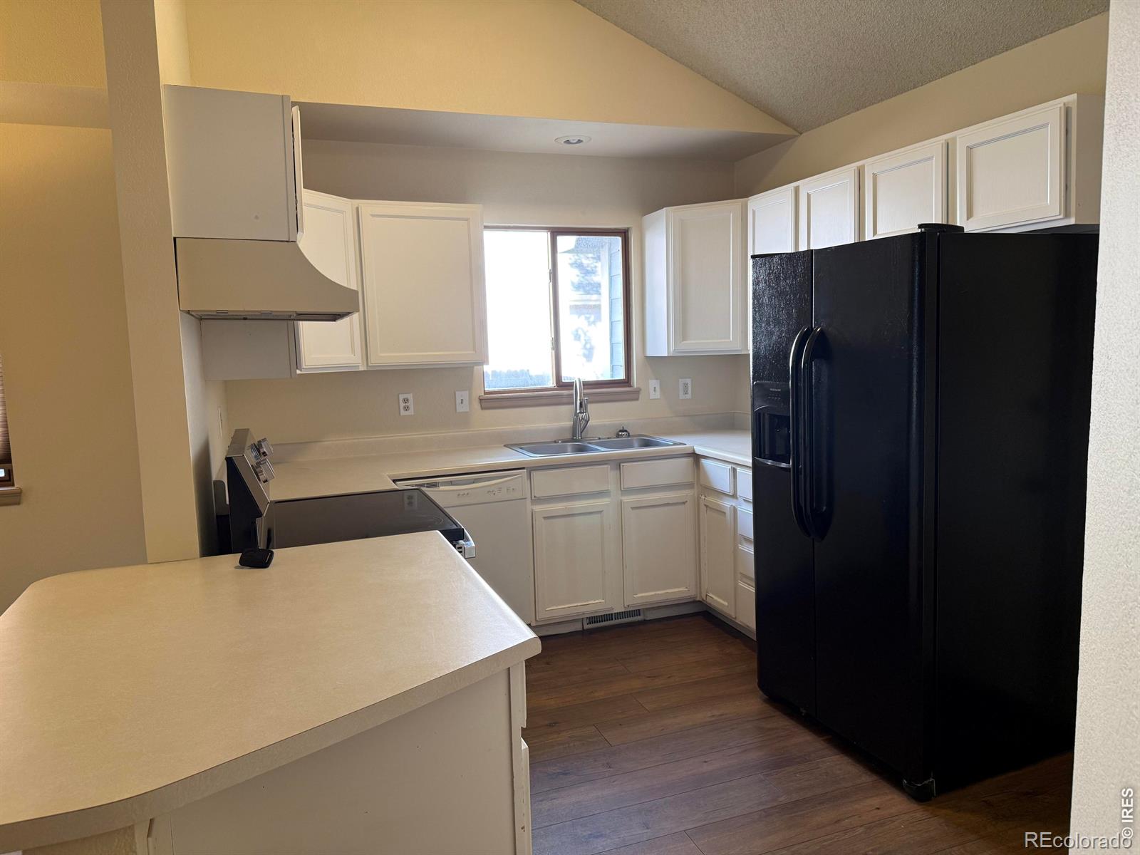 1900 Connecticut Dr, Fort Collins, CO 80525