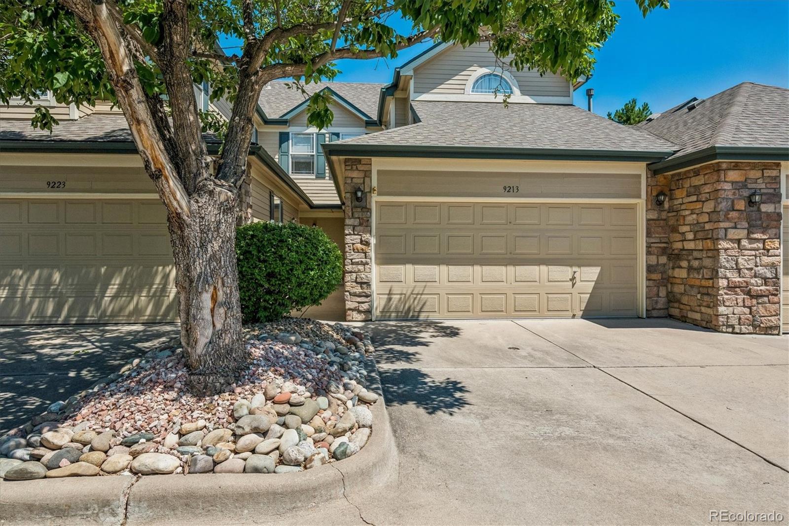 9213 W Coco Pl, Littleton, CO 80128