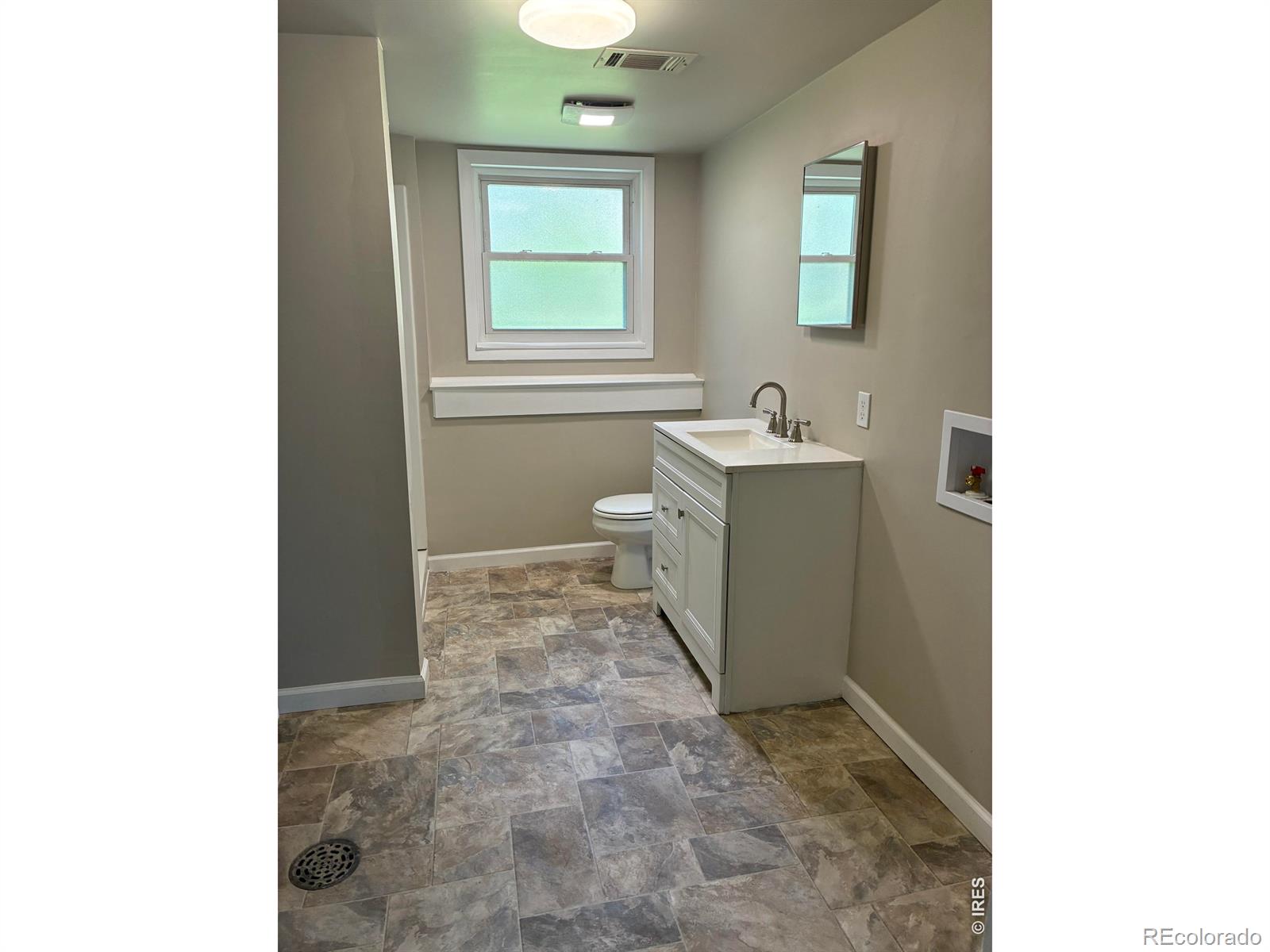 1209 Village Ln, Fort Collins, CO 80521