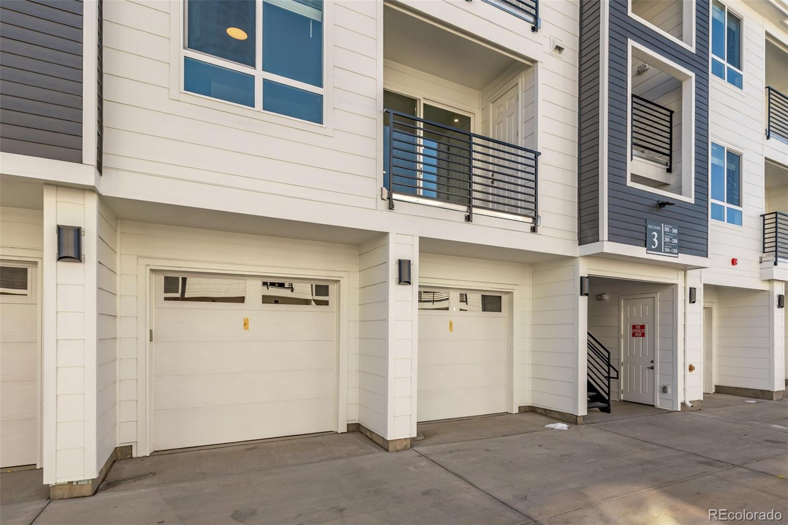 6153 N Ceylon St #106, Denver, CO 80249
