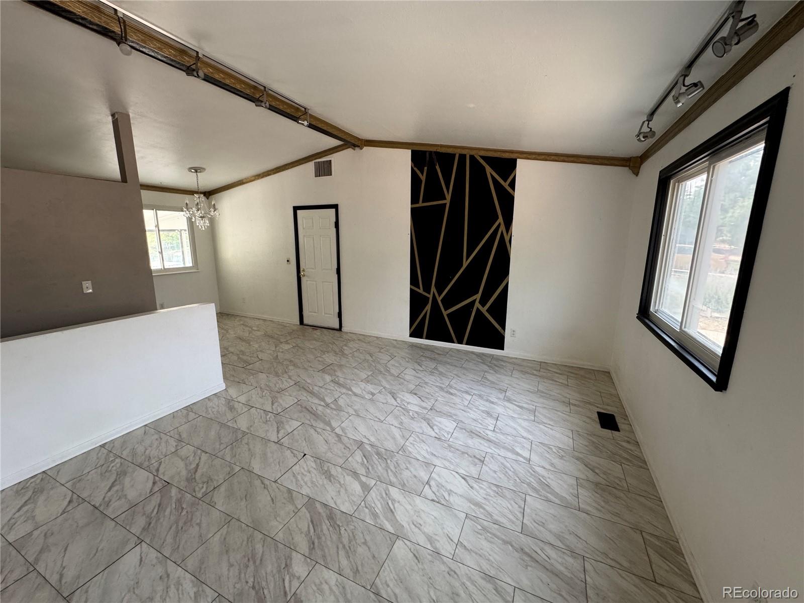 4252 S Quintero Way, Aurora, CO 80013