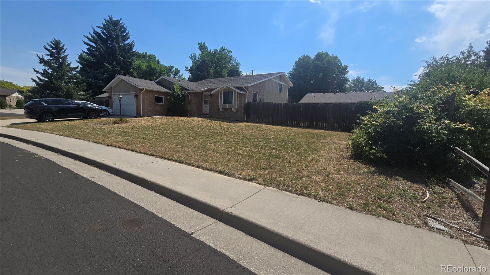 2229 Bismarck Ct, Loveland, CO 80538