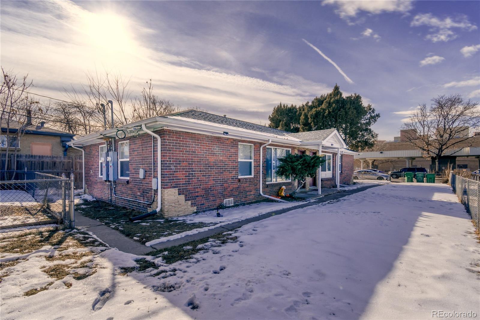 1418 Ironton St, Aurora, CO 80010