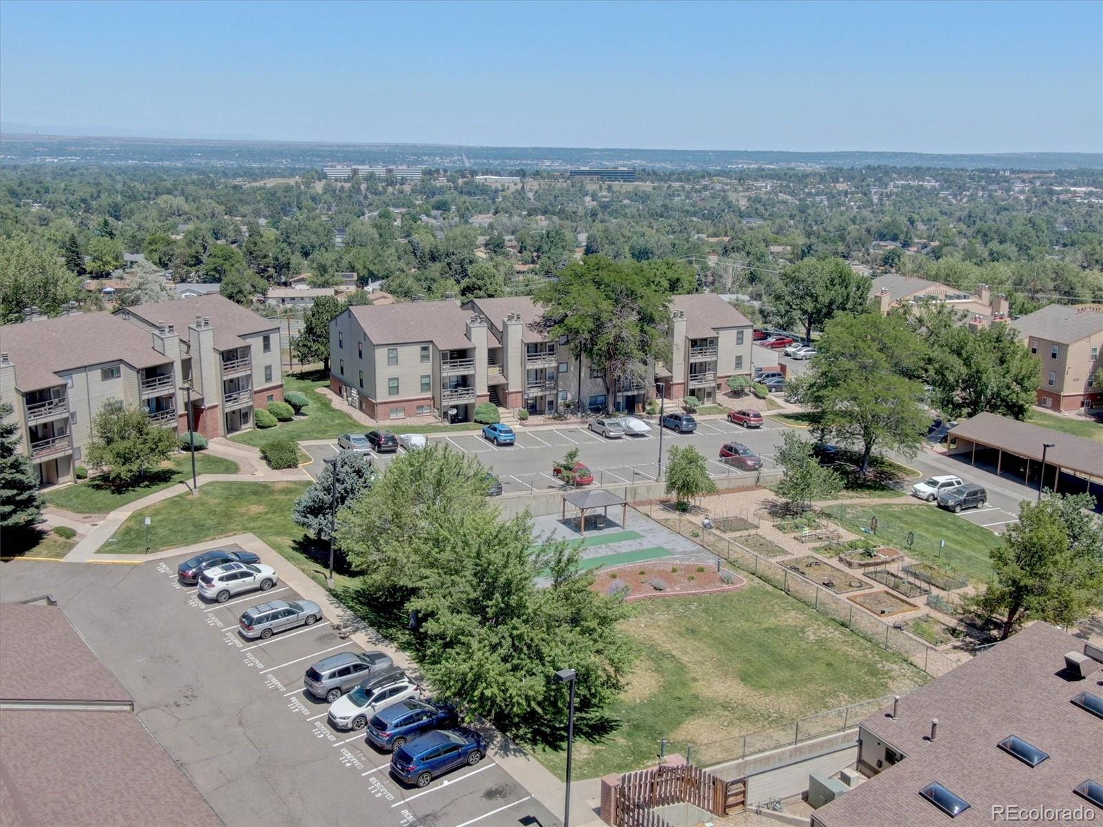 579 Wright St #202, Lakewood, CO 80228