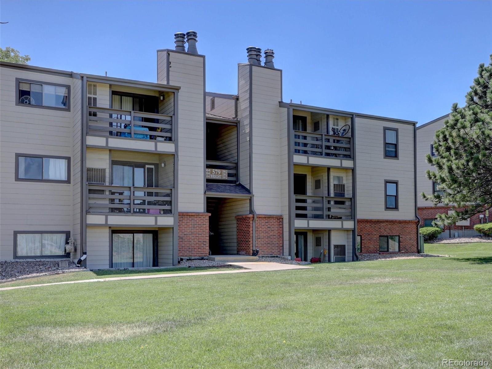 579 Wright St #202, Lakewood, CO 80228