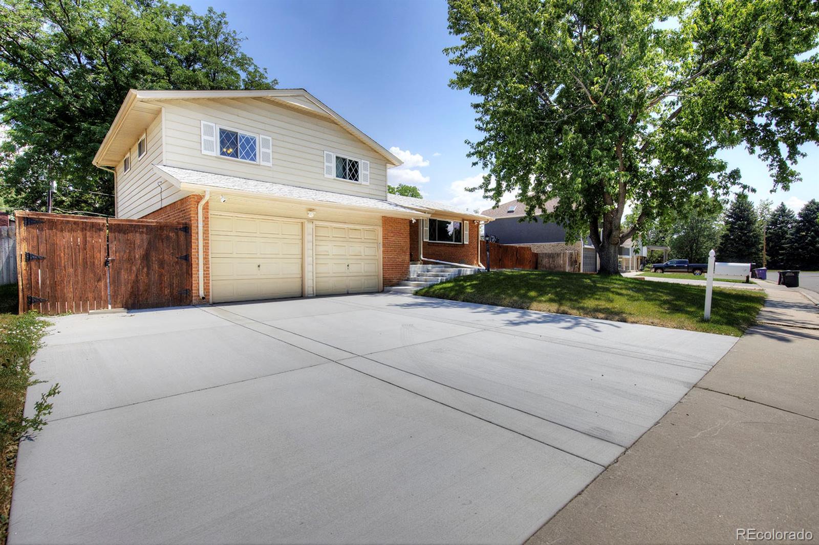 3032 S Saulsbury St, Denver, CO 80227