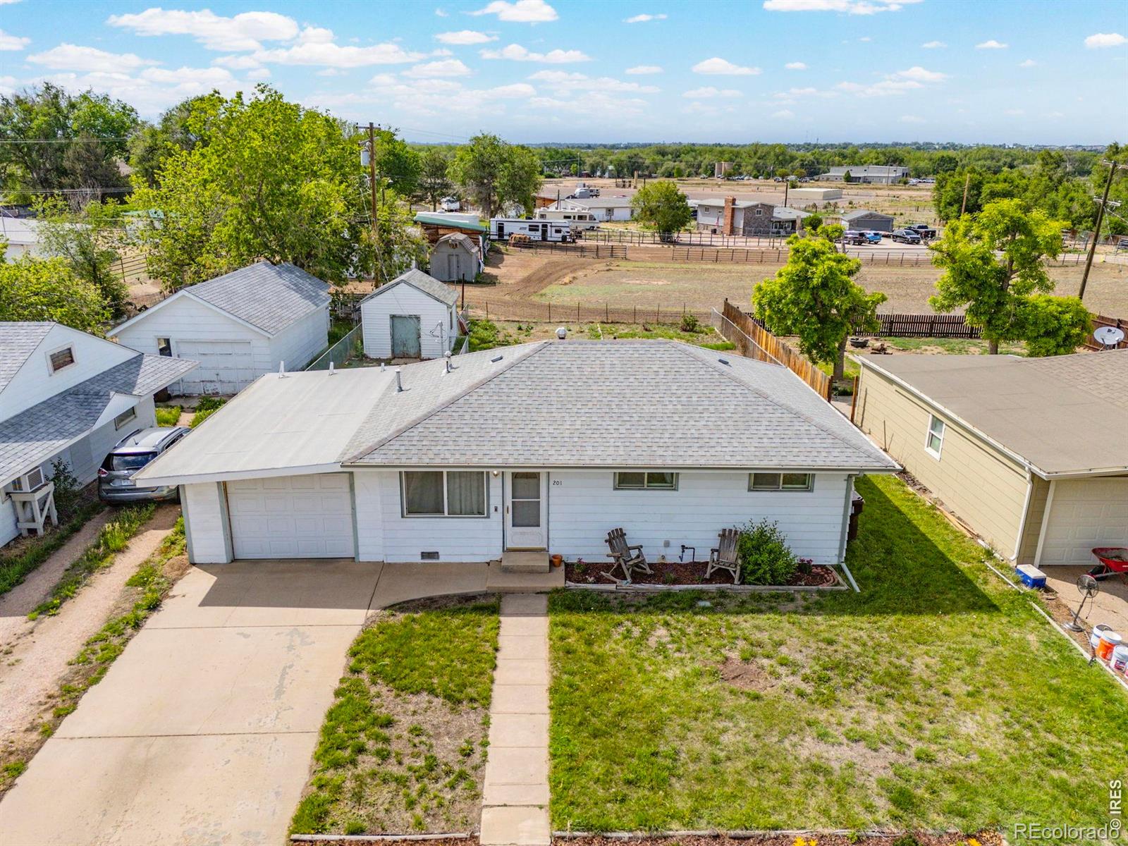 201 N 4th St, La Salle, CO 80645