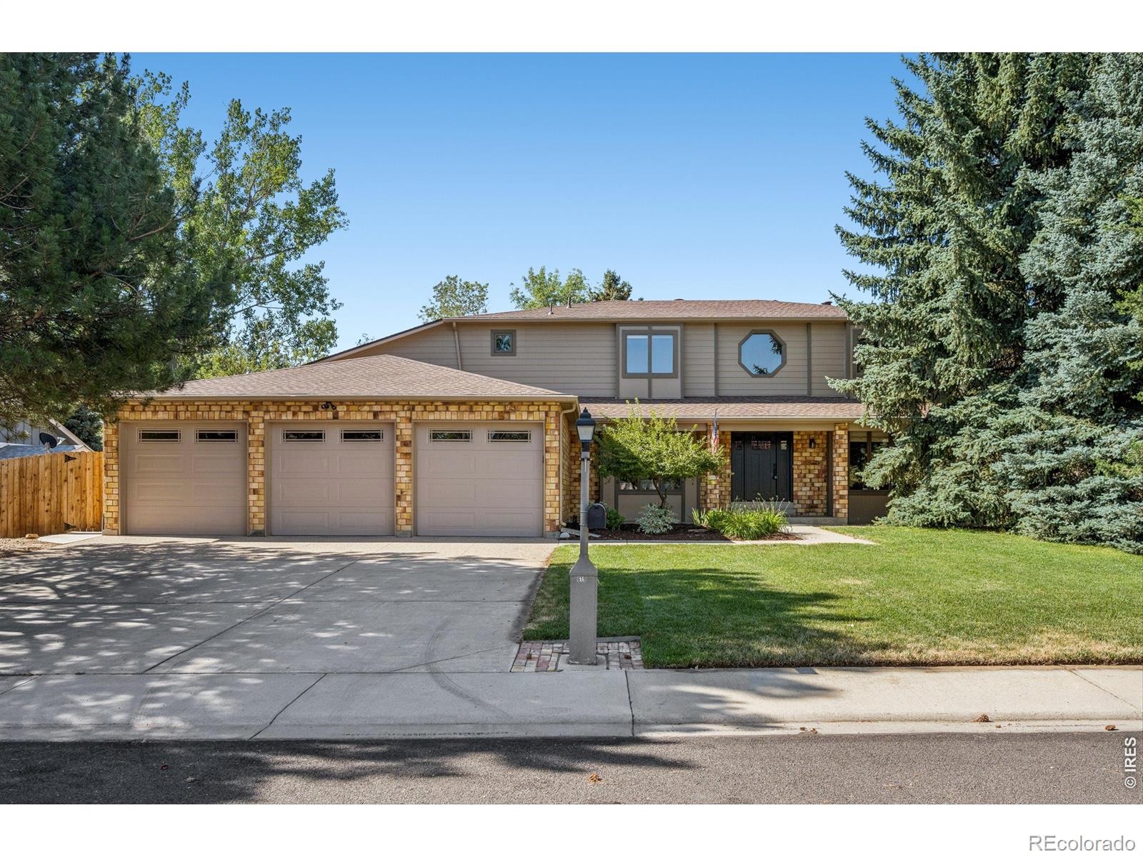 619 Crawford Cir, Longmont, CO 80504