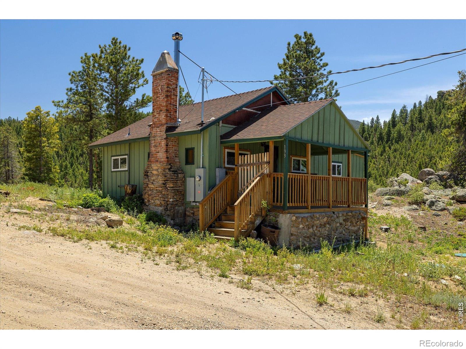 133 Black Bear Trl, Golden, CO 80403