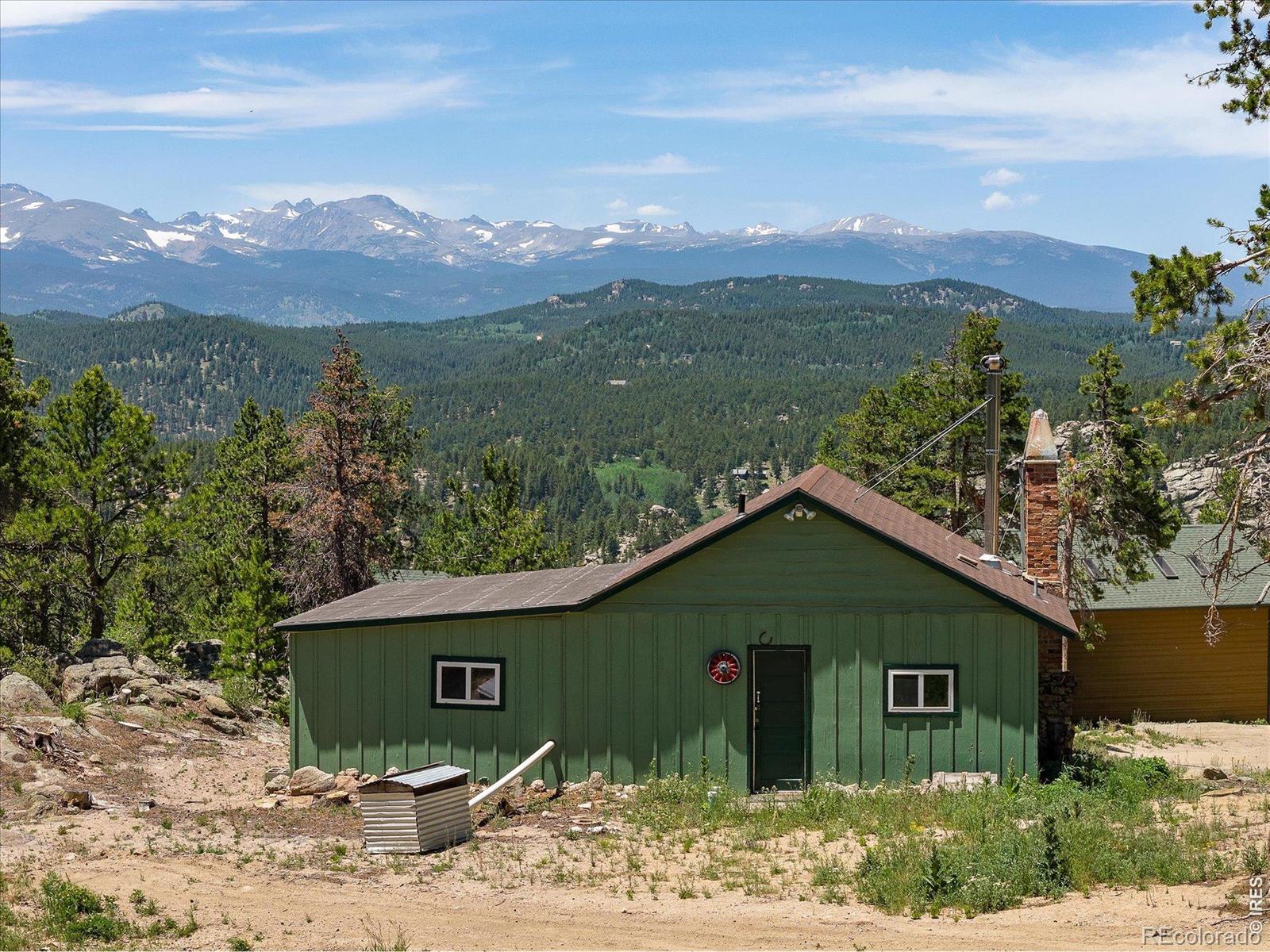 133 Black Bear Trl, Golden, CO 80403