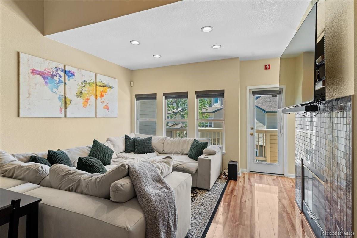 8707 E Florida Ave #804, Denver, CO 80247