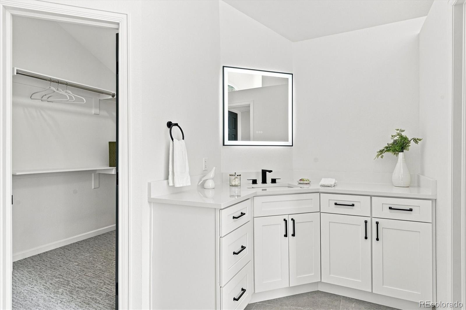3 Mourning Dove Ln, Littleton, CO 80127