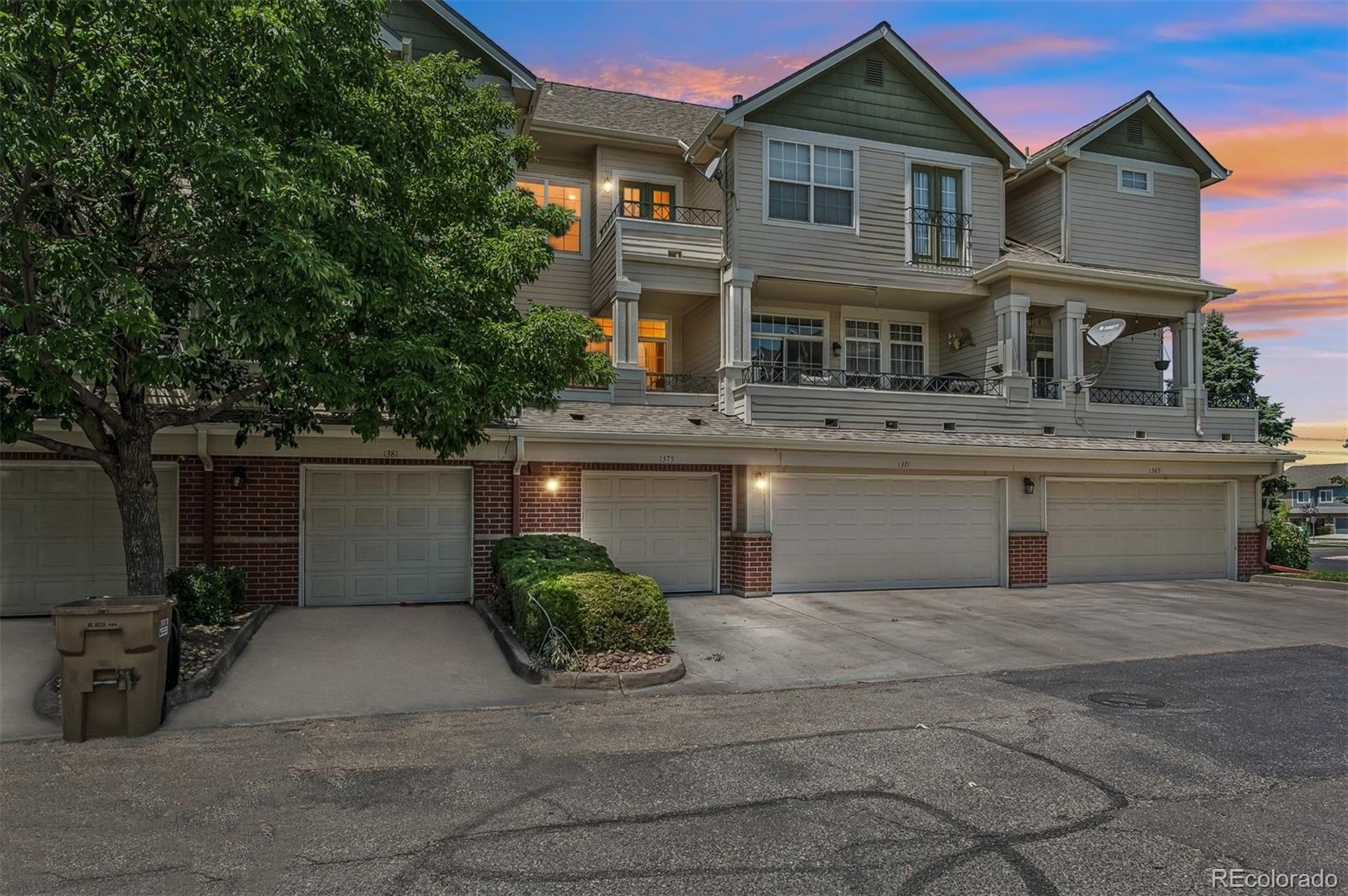 1375 S Dayton Ct, Denver, CO 80247